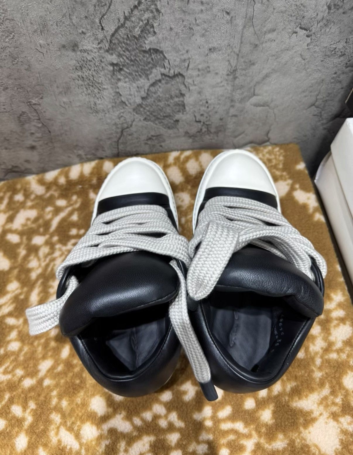 Rick Owens Rick Owens Main Line Jumbo Sneakers K37 Size US 5 / IT 35 - 6 Thumbnail