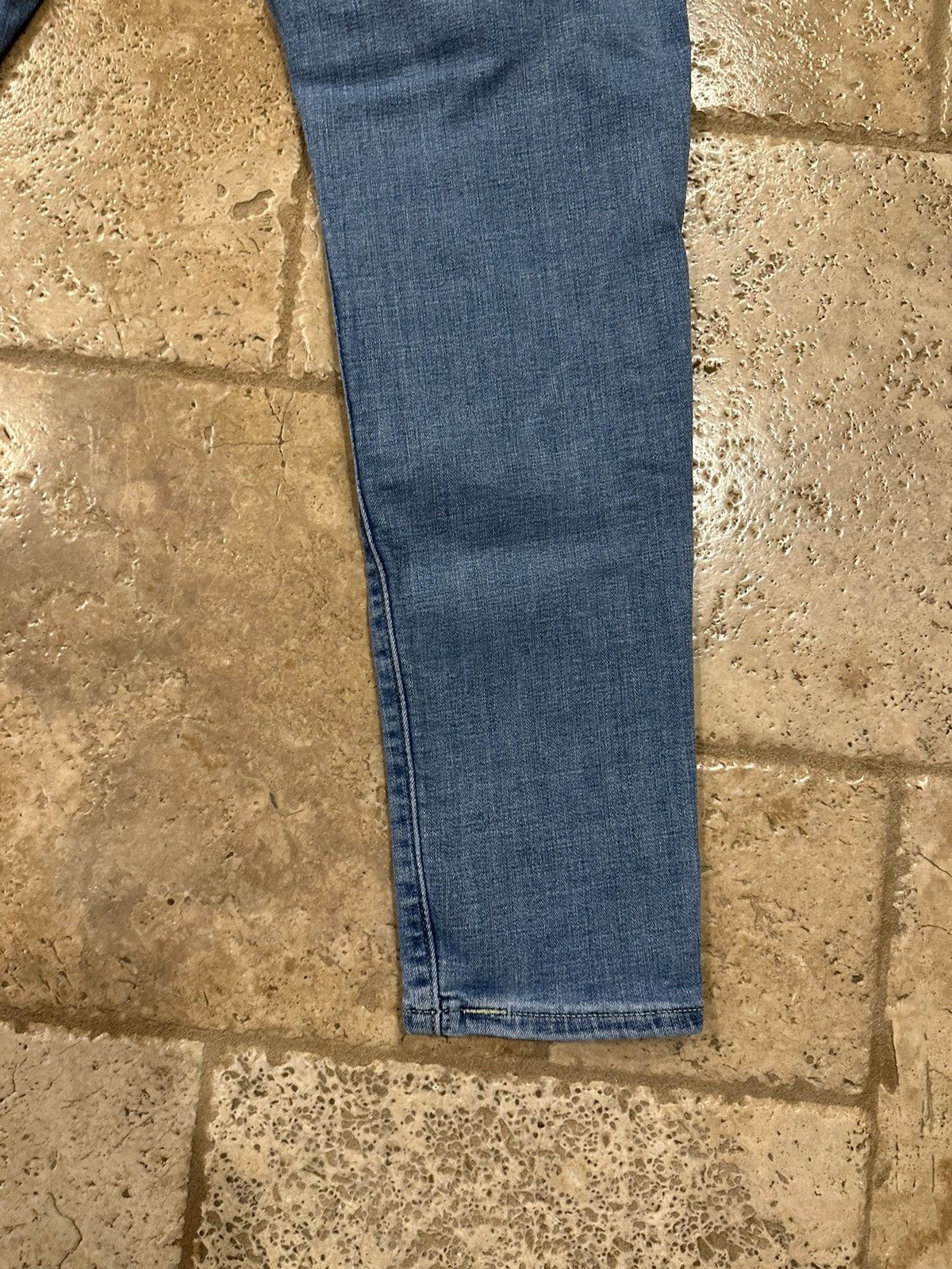Levi's Levi’s Blue Skinny 711 Blue Denim Jeans Size US 33 - 6 Thumbnail