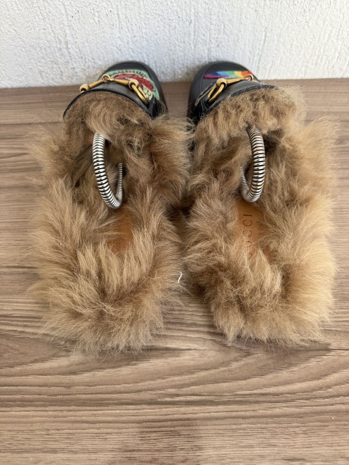 Gucci Ufo and dragons Fur mules Size US 7.5 / EU 40-41 - 11 Thumbnail