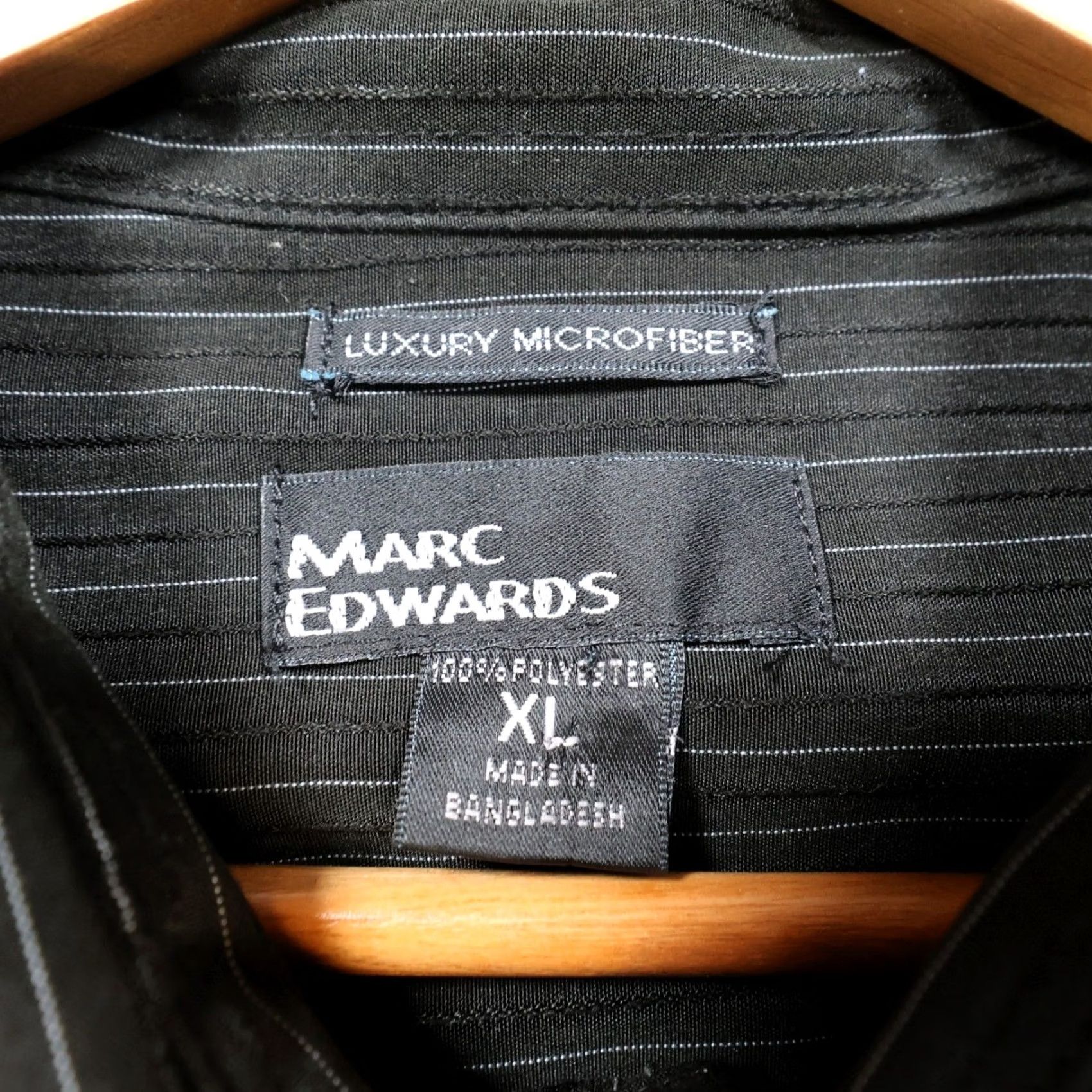 Marcs Marc Edwards Button Front Shirt Mens XL Black Excellent Pinstripe Microfiber Short Sleeve Casual Workwear Button-Up Size US XL / EU 56 / 4 - 7 Thumbnail