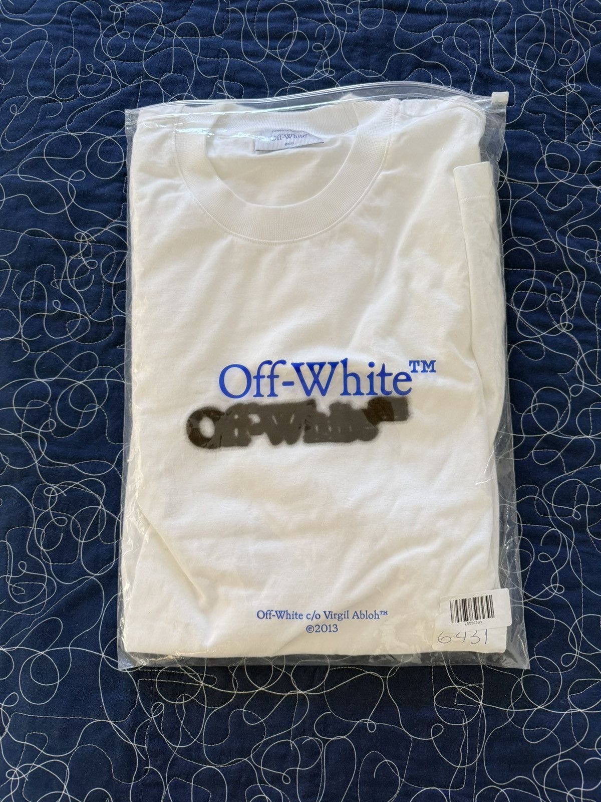 Off-White Off-White Black Blurr Book Tee- White- Oversize Medium Size US L / EU 52-54 / 3 - 13 Thumbnail