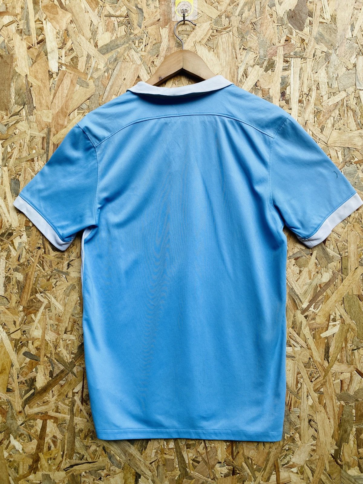 Chelsea Soccer × Vintage Vintage chealsea jersey Size US M / EU 48-50 / 2 - 12 Thumbnail