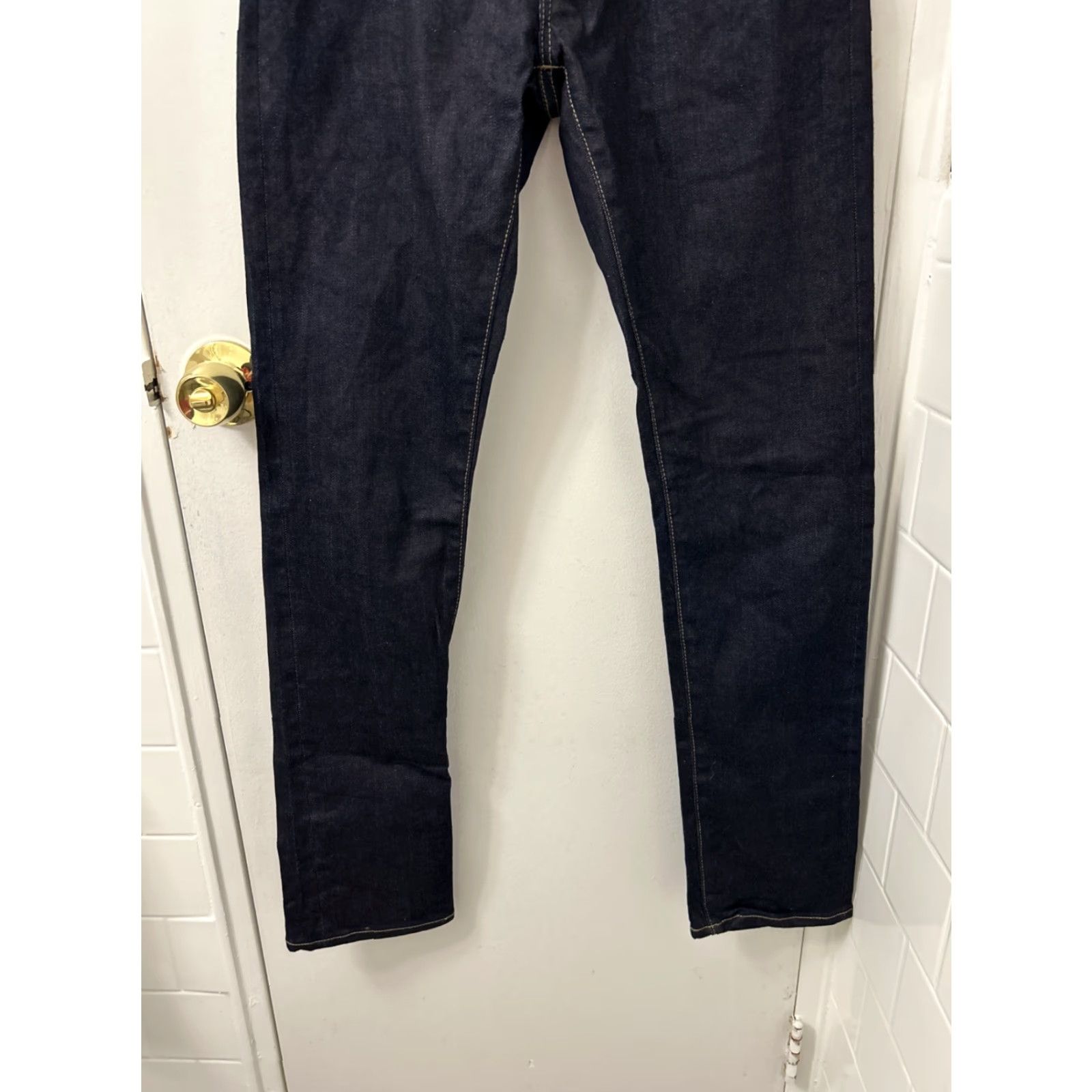 Uniqlo Uniqlo Jeans Slim Denim 31x34 Blue Men's Slim Fit 5-Pocket Zipper Button Cotton Spandex Denim Size US 31 - 3 Thumbnail