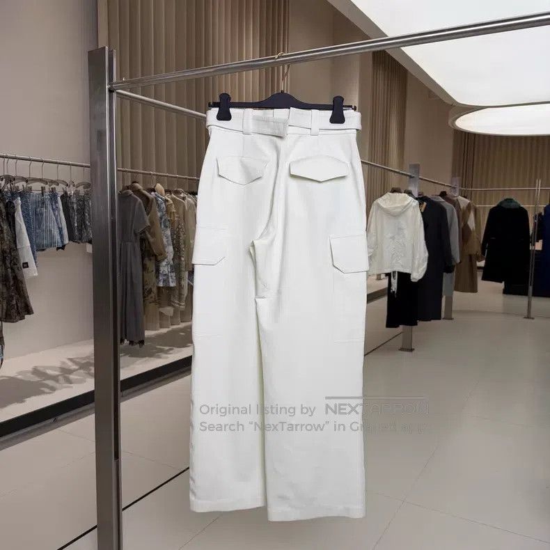 Louis Vuitton Louis Vuitton White nylon straight-leg pants Size US 36 / EU 52 - 2 Thumbnail