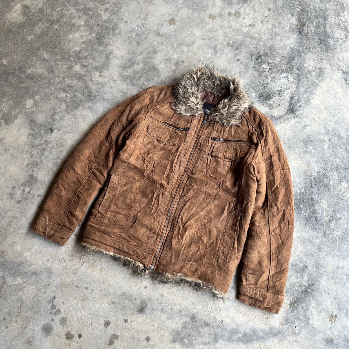 In The Attic In The Attic Fur jacket Size US L / EU 52-54 / 3 - 1 Thumbnail