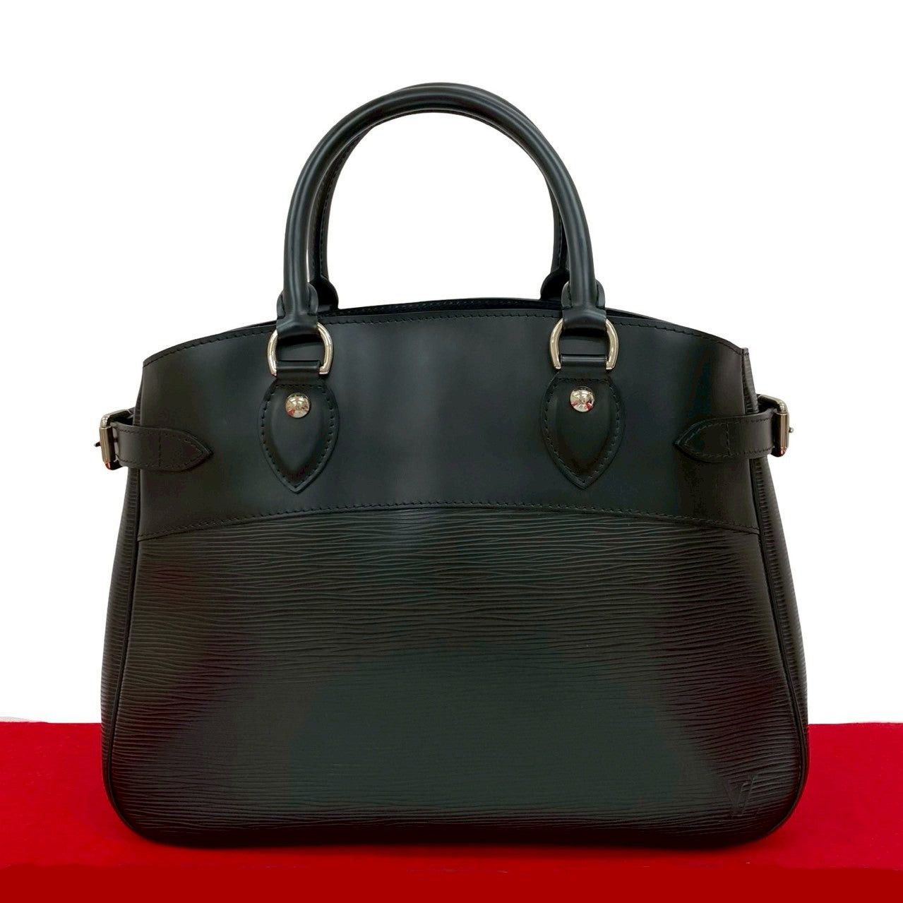Louis Vuitton Louis Vuitton Handbag Black Leather Size ONE SIZE - 1 Thumbnail