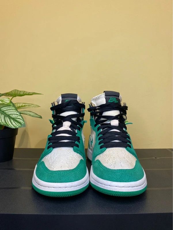 Nike Jordan 1 Zoom Air CMFT Stadium Green/Black-White Size US 6.5 / IT 36.5 - 2 Thumbnail
