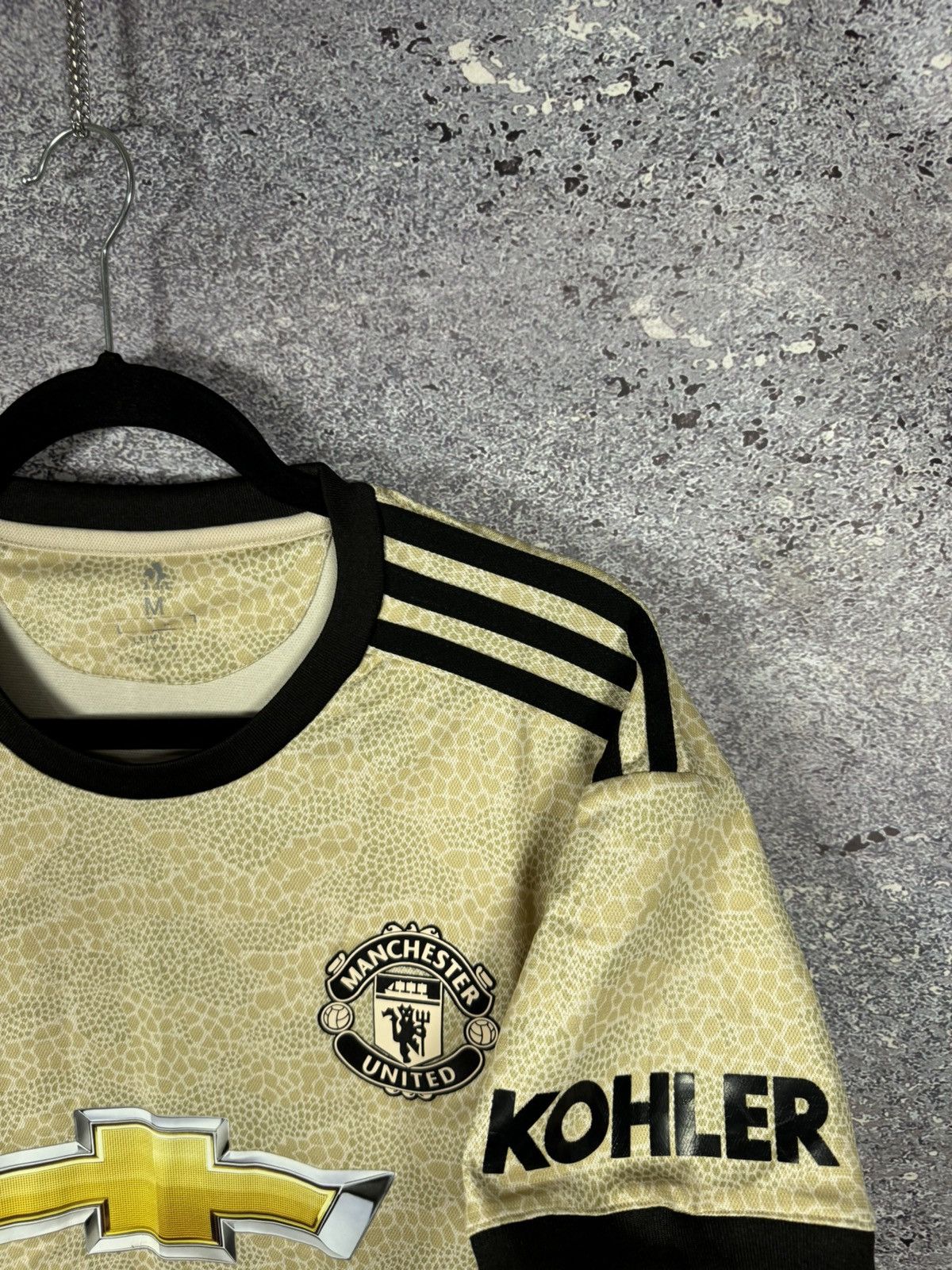 Vintage Vintage Manchester United 2019/20 Away Adidas Jersey Medium Size US M / EU 48-50 / 2 - 10 Thumbnail