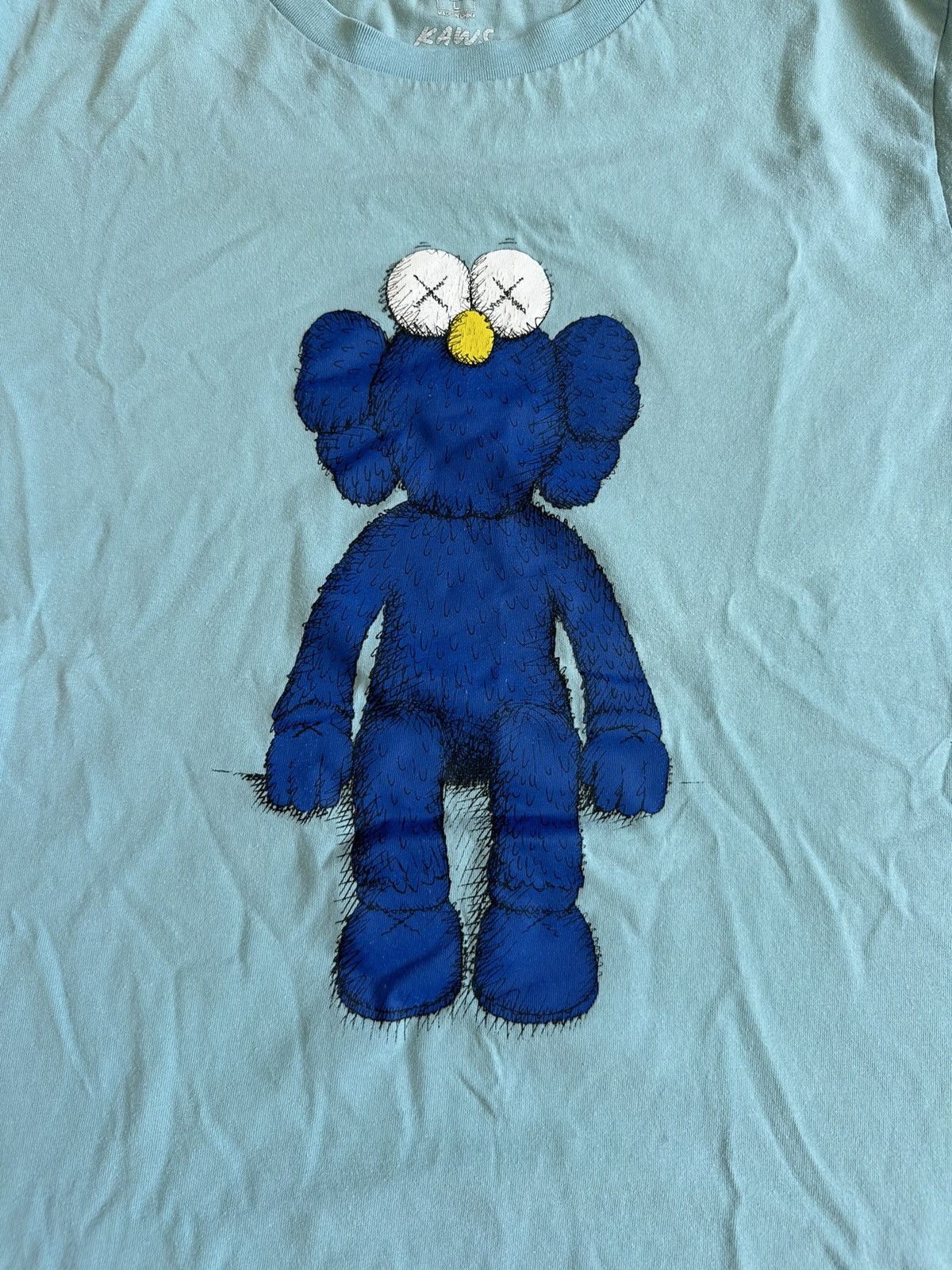 Kaws × Uniqlo Kaws Uniglo t-shirt size L Size US L / EU 52-54 / 3 - 2 Thumbnail