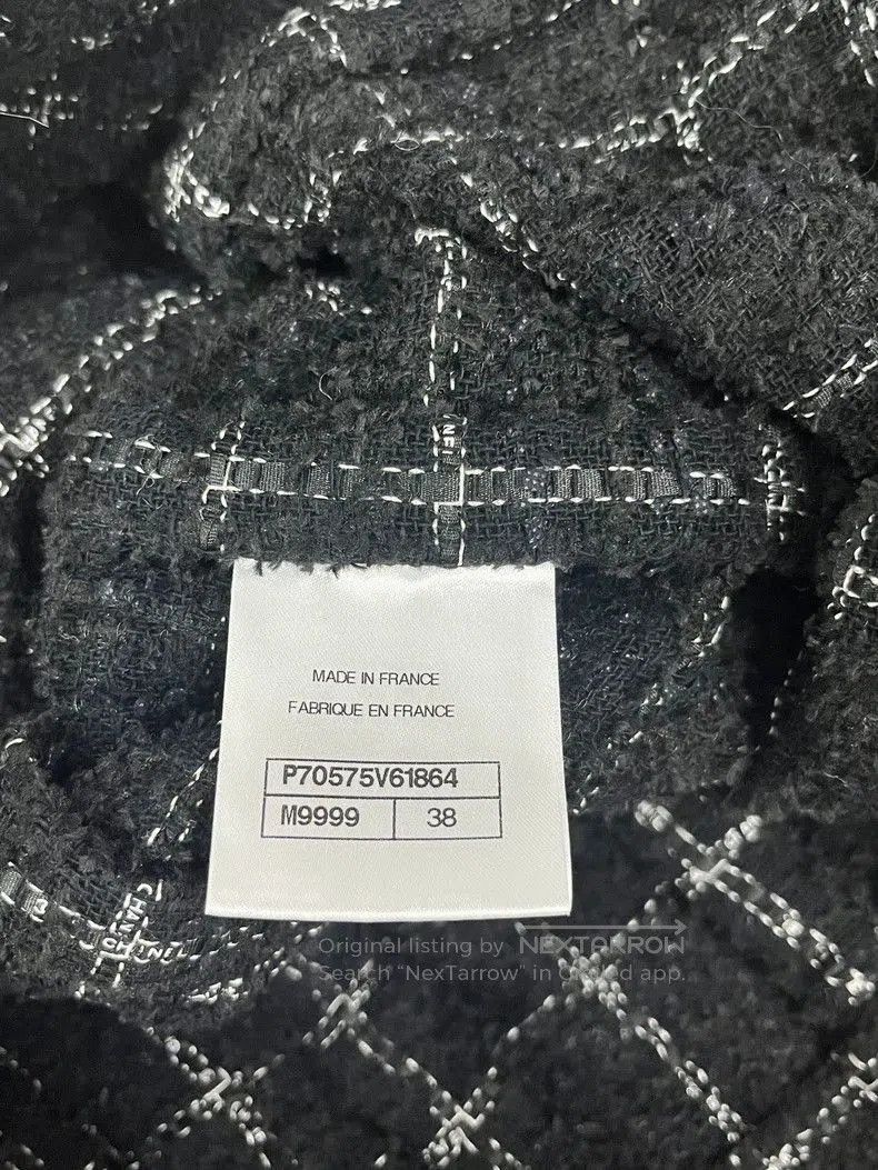 Chanel Chanel Black Sequin Embellished Jacket. Size US M / EU 48-50 / 2 - 5 Thumbnail