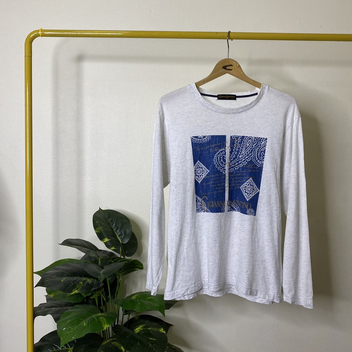 Gianni Valentino × Valentino Gianni Valentino Italy Paisley Design LS T Shirt Size US M / EU 48-50 / 2 - 1 Thumbnail
