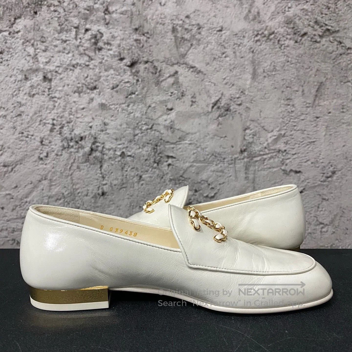 Chanel Chanel White Double C Loafers. Size US 4 / IT 34 - 4 Thumbnail