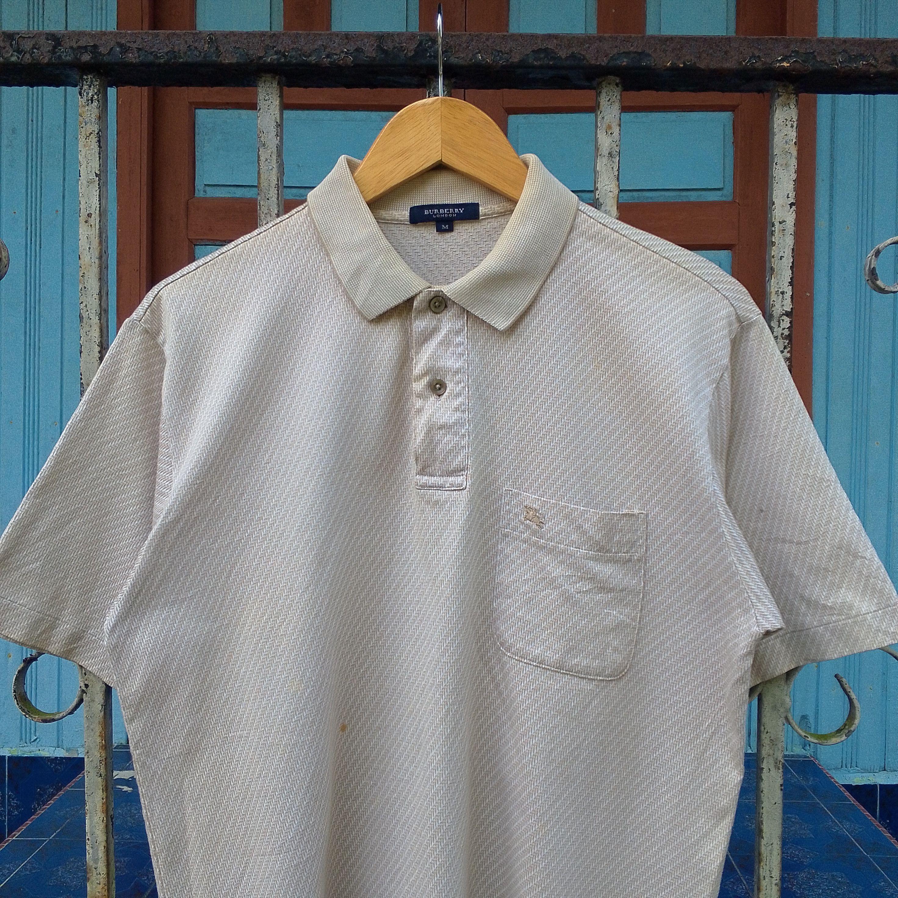 Burberry Burberry Polo Size US M / EU 48-50 / 2 - 3 Thumbnail