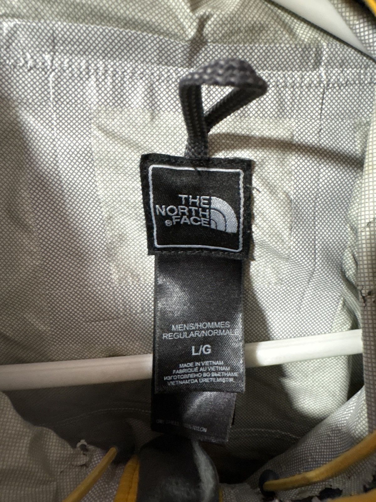 The North Face the north face wind breaker/rain jacket Size US L / EU 52-54 / 3 - 2 Thumbnail