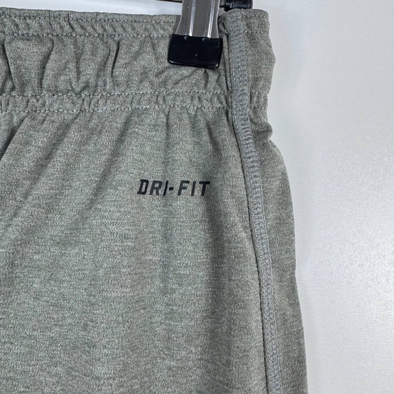 Nike Nike Dri Fit Shorts 585634-063 Mens M Size US 30 / EU 46 - 7 Thumbnail
