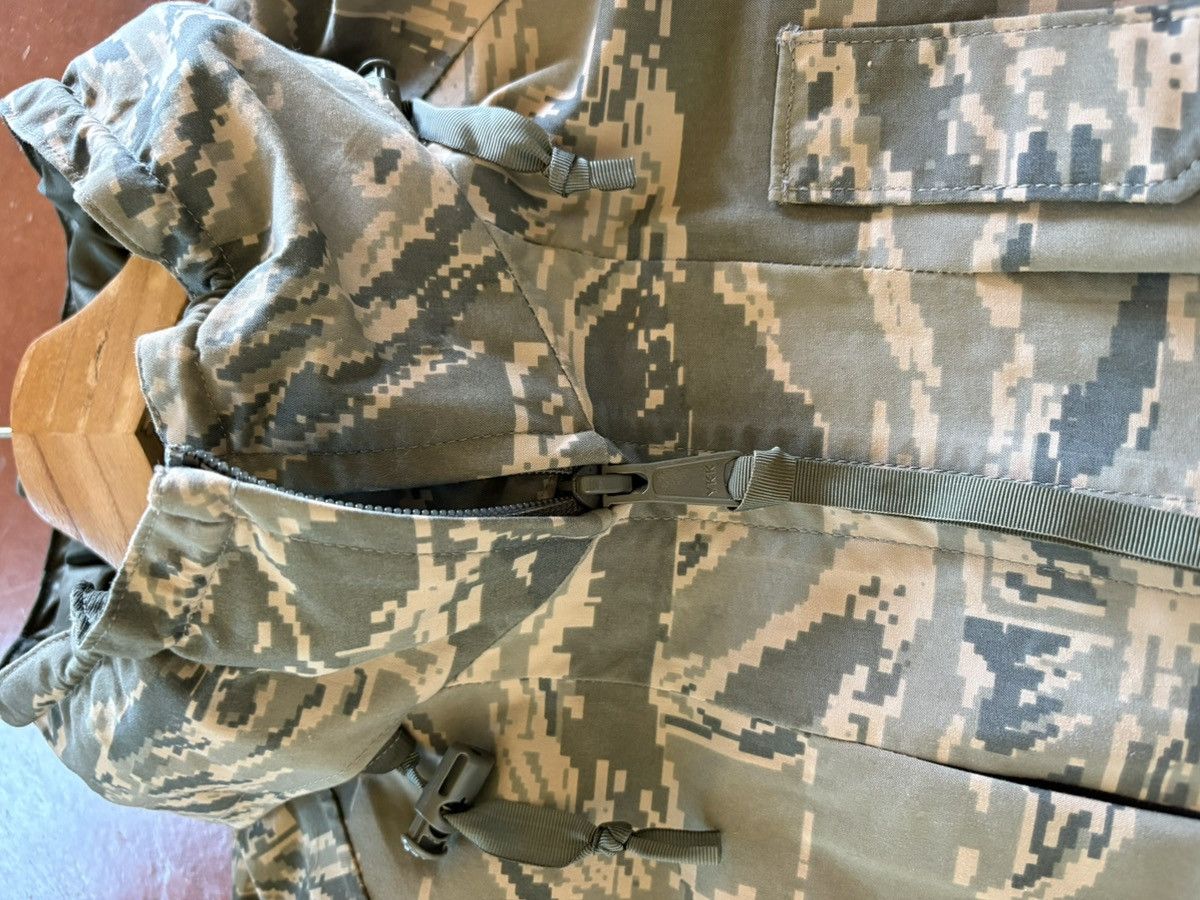 Goretex USAF APECS Gore-Tex Parka — ABU Digital Tiger Stripe / Large Size US L / EU 52-54 / 3 - 7 Thumbnail