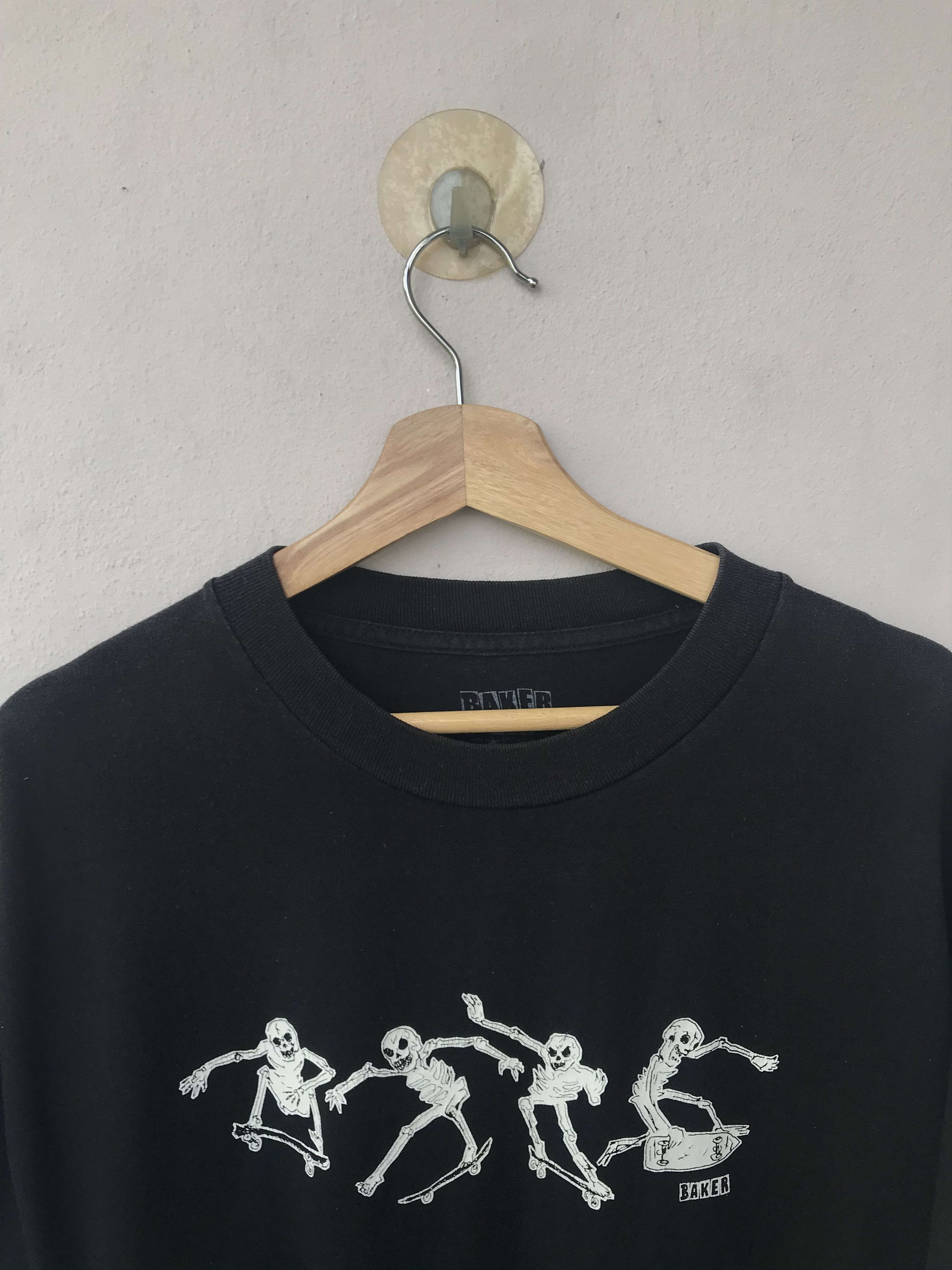 Vintage Vintage Baker Longsleeve Tee pushead thrasher Size US M / EU 48-50 / 2 - 2 Thumbnail