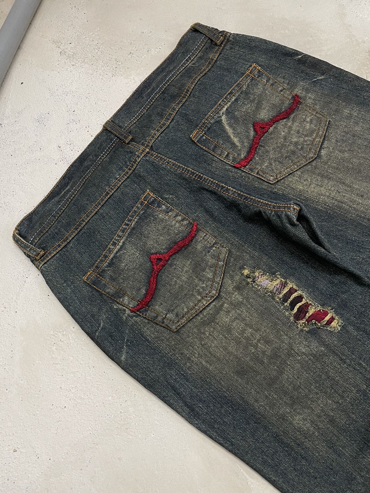 20471120 In the Attic Crazy Muddy Distressed Stud Japan Punk Denim Size US 32 / EU 48 - 11 Thumbnail