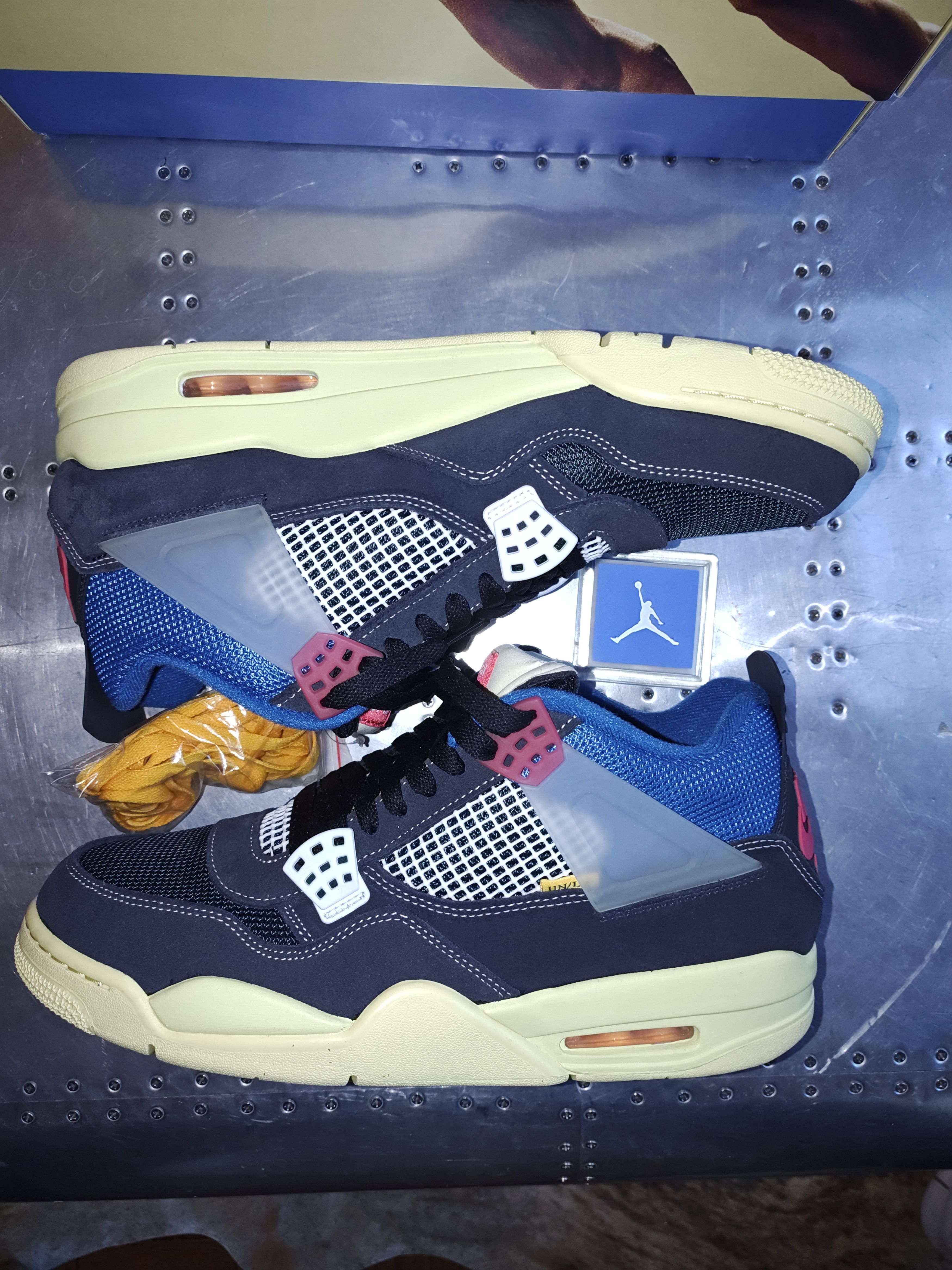 Jordan Brand Jordan 4 union off noir Size US 12.5 / EU 45-46 - 3 Thumbnail