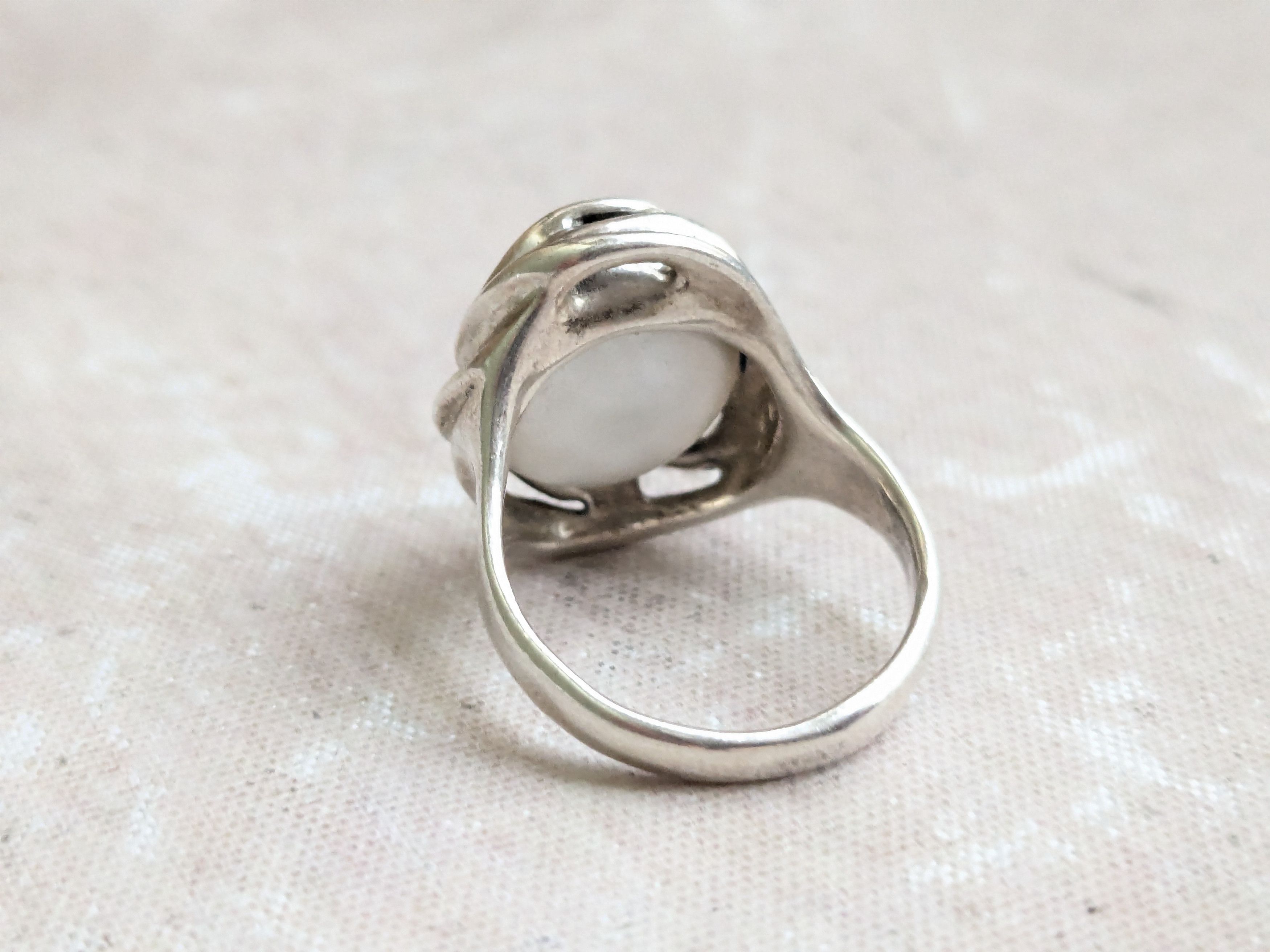 Sterling Silver Vintage Sterling Silver Ring Hagit Gorali Pearl 8 Size ONE SIZE - 7 Thumbnail