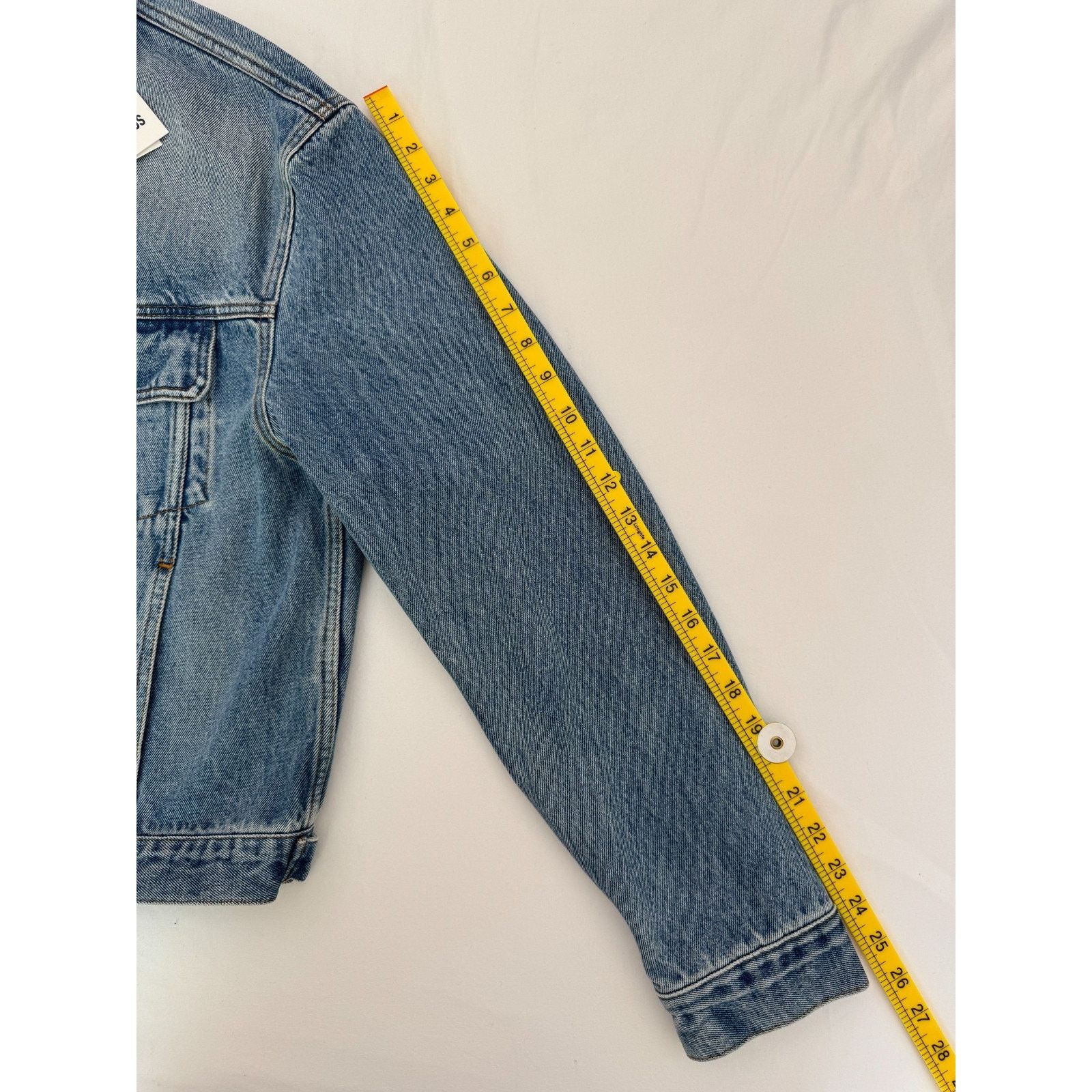 Jacquemus NWT Jacquemus Trucker Jacket Size 48 - La Veste de Nimes Size US M / EU 48-50 / 2 - 7 Thumbnail