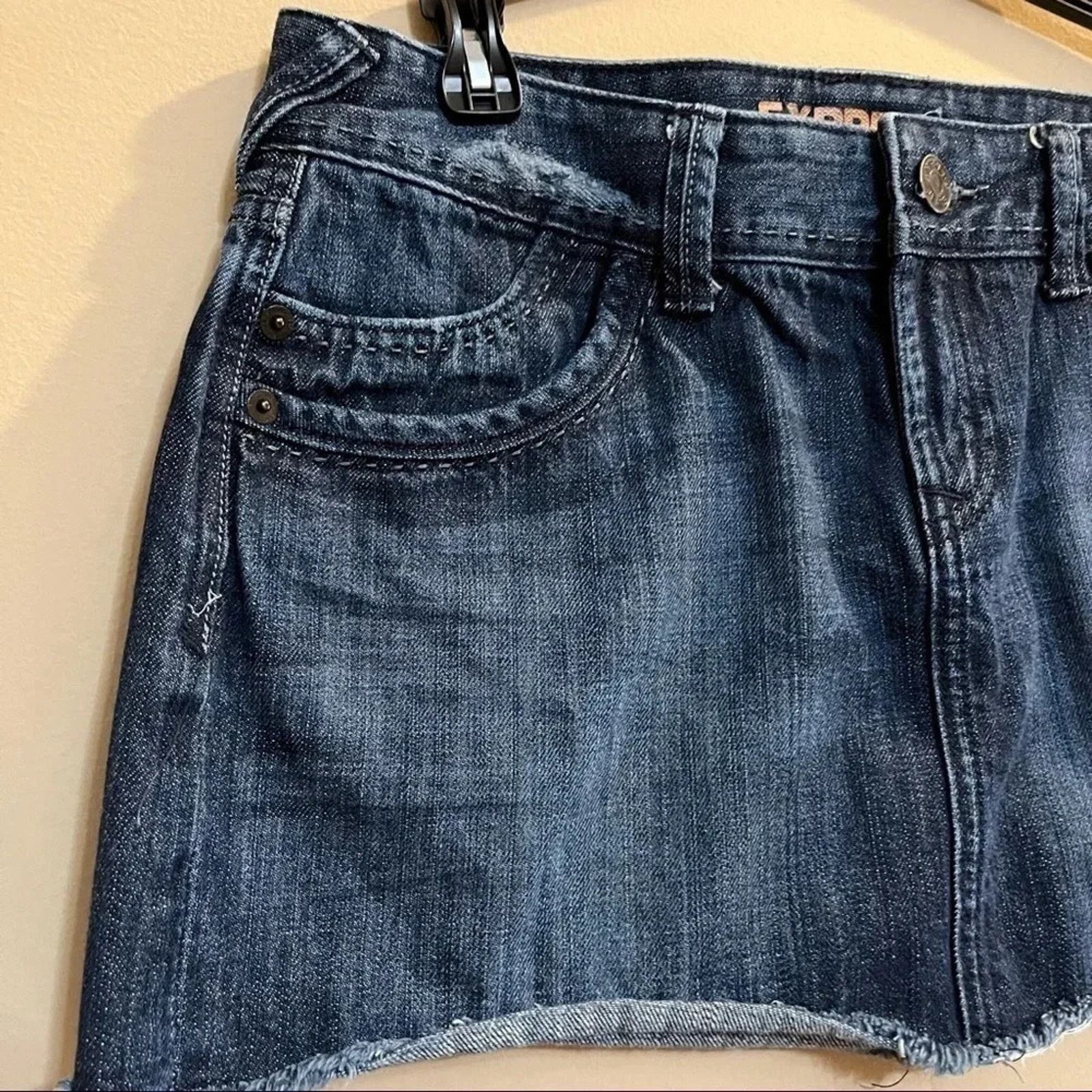 Express Express Vtg y2k Micro Mini Skirt Denim Jean Sz 6 Size 28" / US 6 / IT 42 - 2 Thumbnail