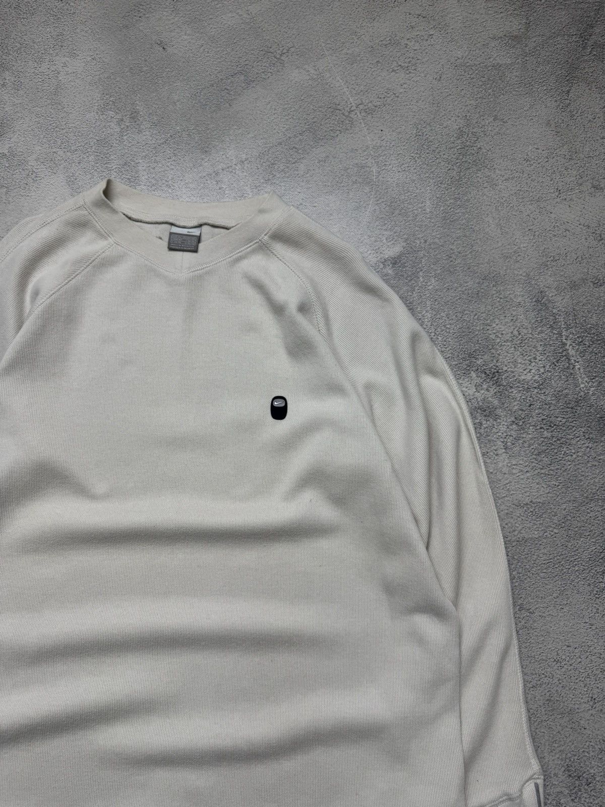 Nike Vintage Y2k Nike Mini Swoosh Sweatshirt 90’s Size US XL / EU 56 / 4 - 2 Thumbnail