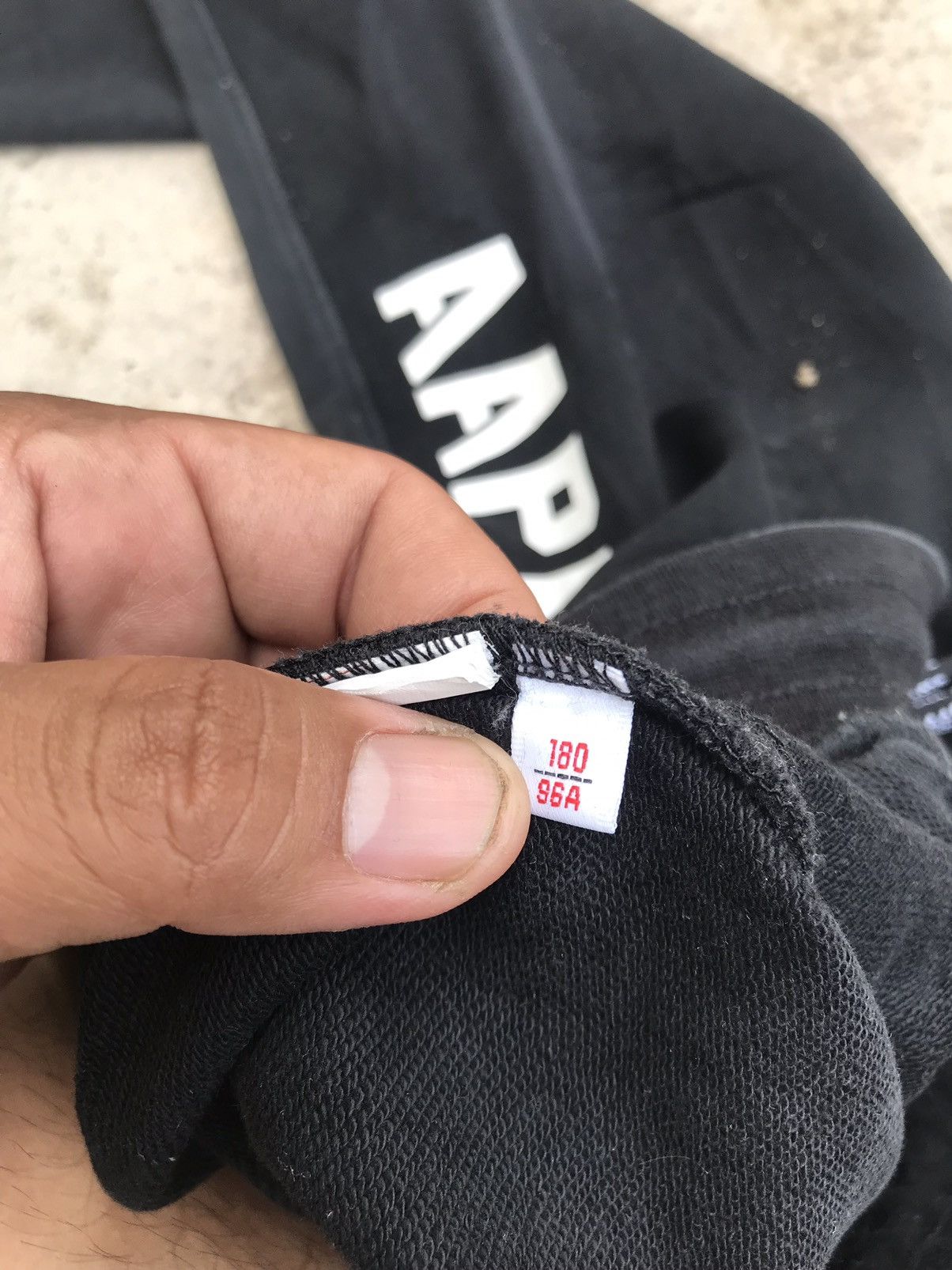 Aape AAPE UNIVERSE JOGGER PANTS Size US 28 / EU 44 - 7 Thumbnail