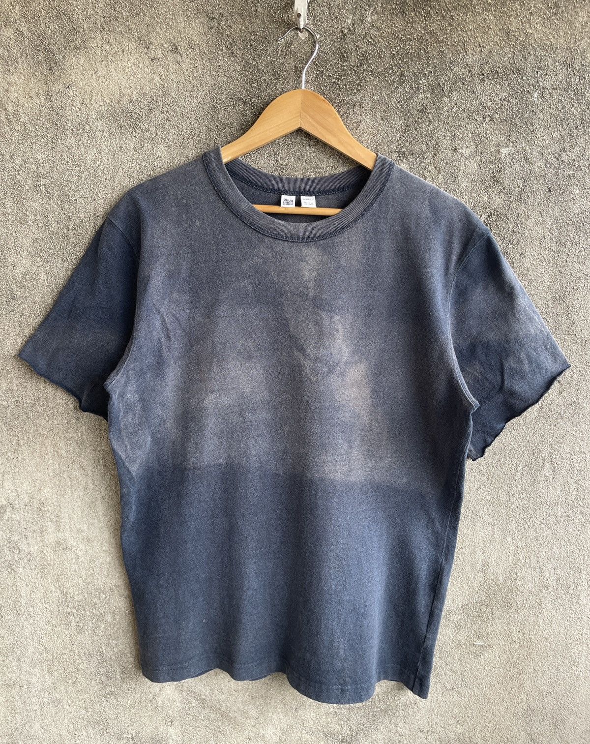 Undercover × Uniqlo Thrashed🔥UNIQLO x LEMAIRE🔥Sun FADED TSHIRT Size US L / EU 52-54 / 3 - 1 Thumbnail
