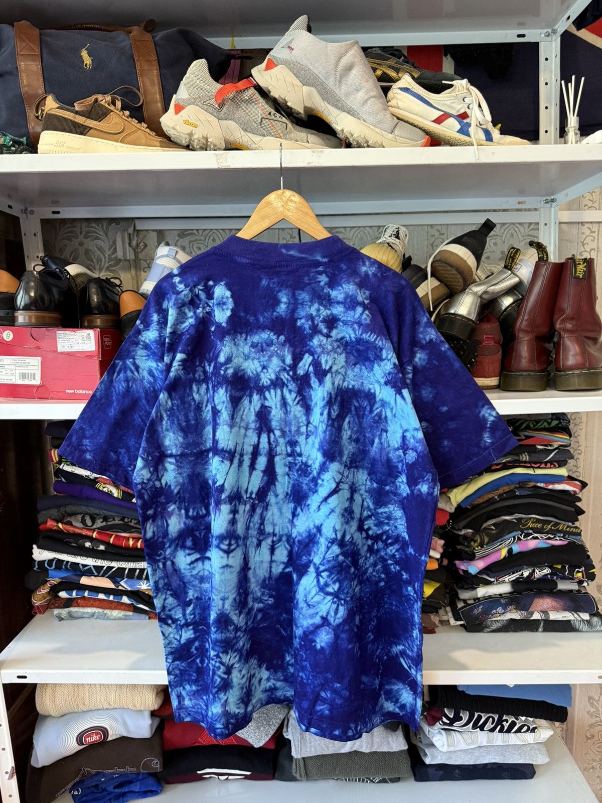 The Mountain Vintage Planet Earth Dolphin Moonlight Tie Dye Shirt Size US XL / EU 56 / 4 - 3 Thumbnail