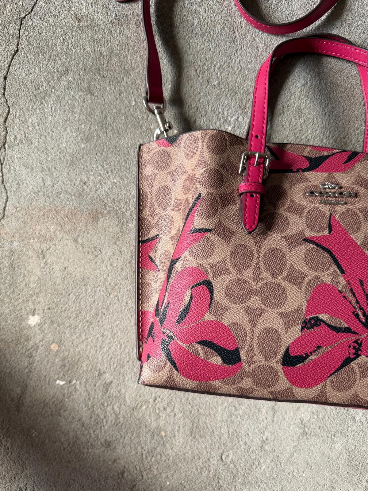 Coach Coach 2Way Signature Mollie 25 Ribbon Tote Bag Beige/Pink Size ONE SIZE - 2 Thumbnail