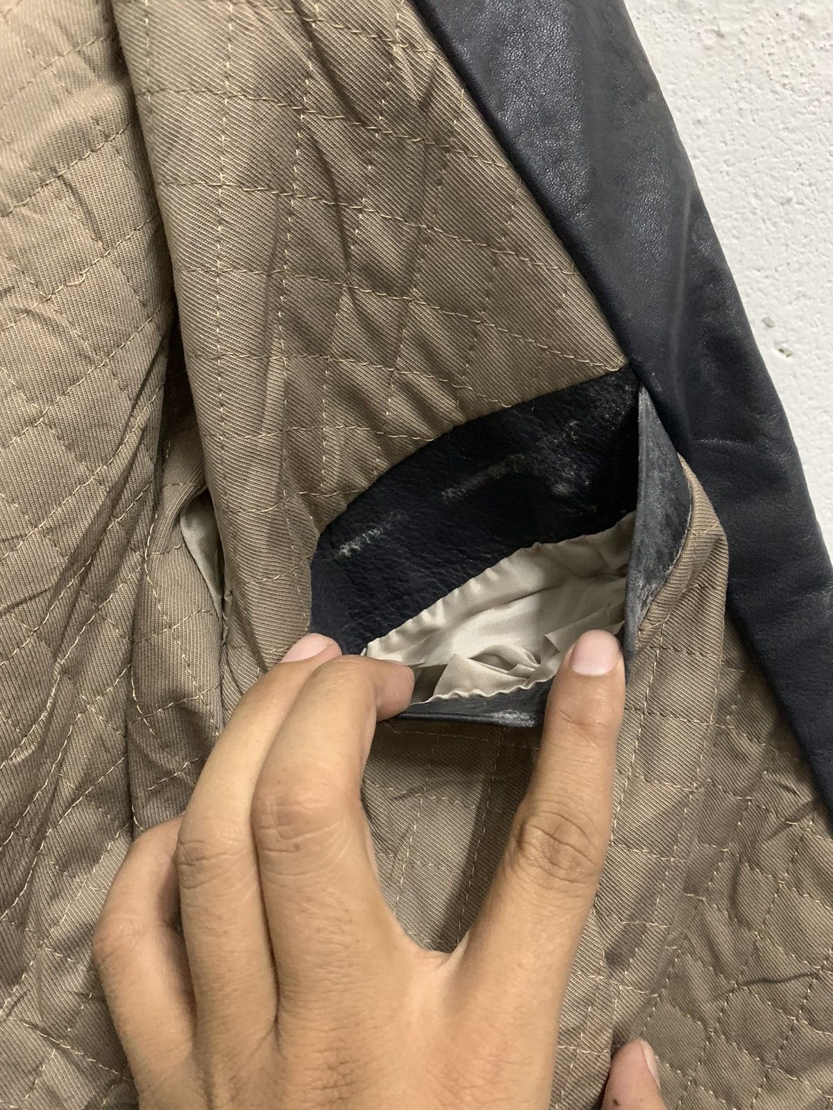 Dacute Vintage Dacute Distressed Leather Jacket Size US S / EU 44-46 / 1 - 17 Thumbnail