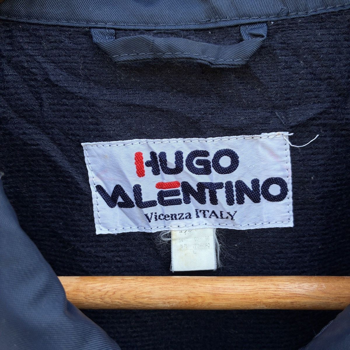 Other Hugo Valentino Italy Jacket Navy Blue Windbreaker Size L Size US XL / EU 56 / 4 - 2 Thumbnail