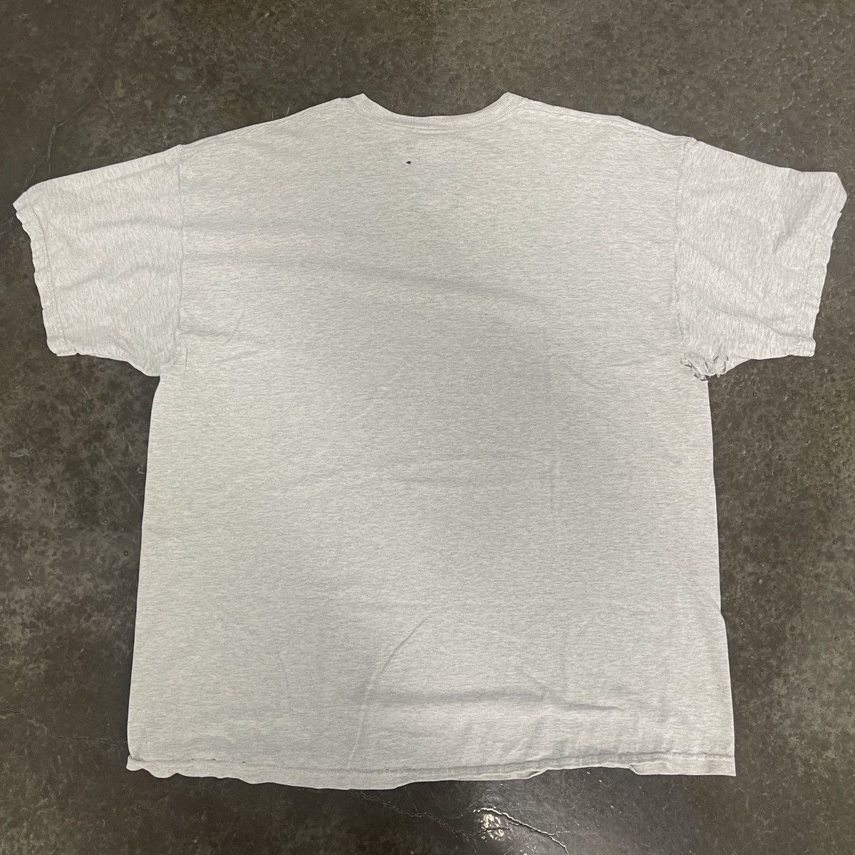 Vintage Vintage Osama Bin Laden Wanted Dead Or Alive Tee Size US XXL / EU 58 / 5 - 3 Thumbnail
