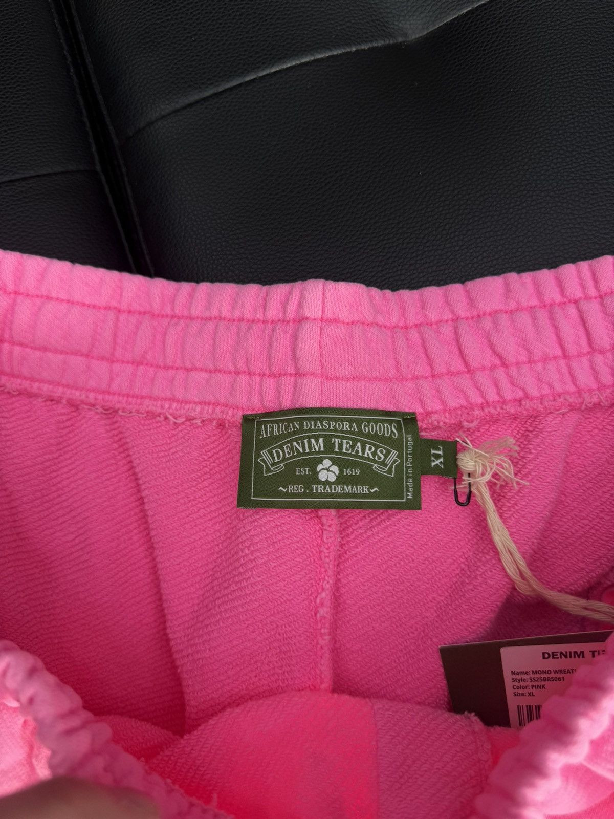 DENIM TEARS Denim Tears 2025 Cotton Wreath Shorts Pink Size XL Size US 36 / EU 52 - 7 Thumbnail