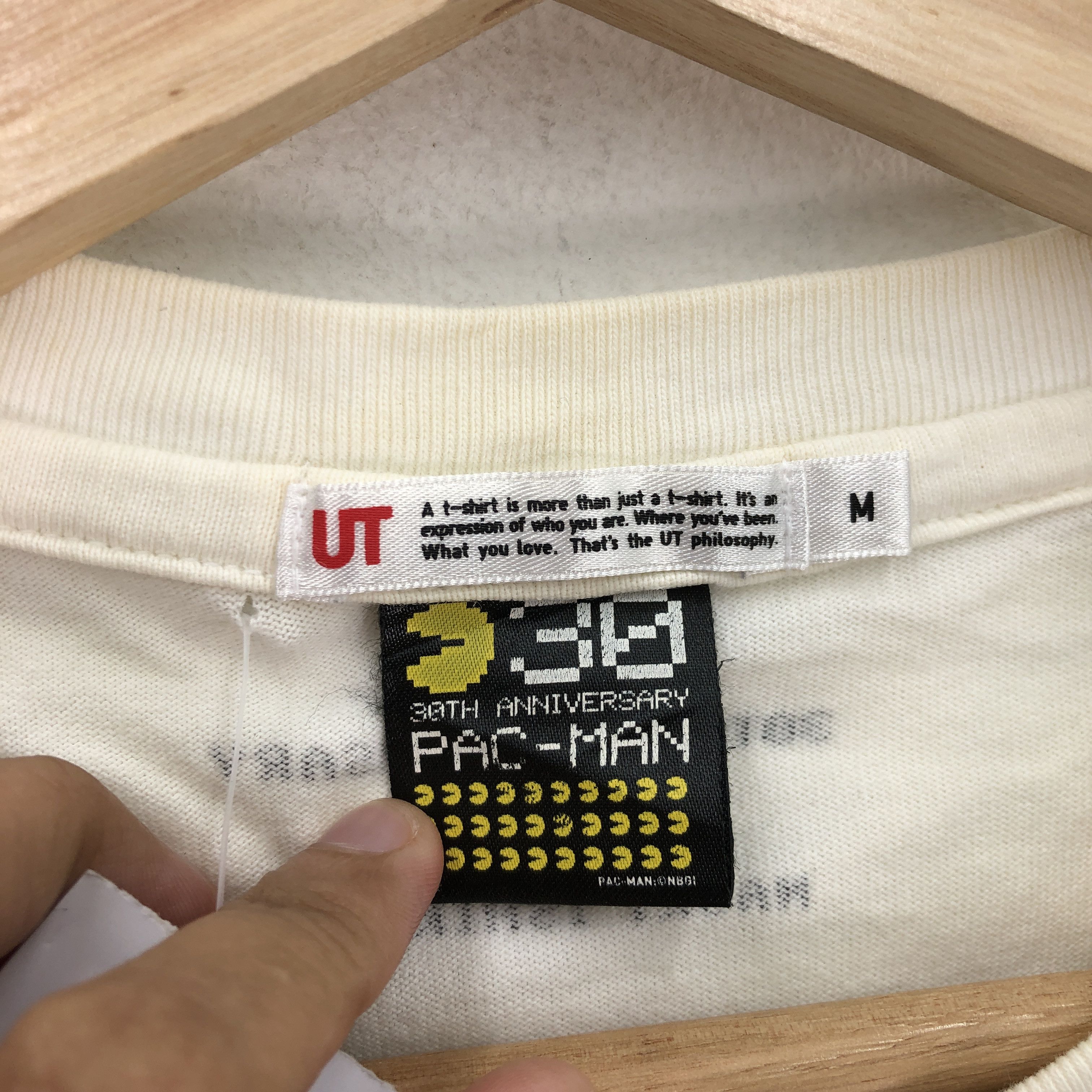 Japanese Brand Vintage Y2K Pacman T Shirt Japanese Games Bandai Namco Tees Size US S / EU 44-46 / 1 - 5 Thumbnail