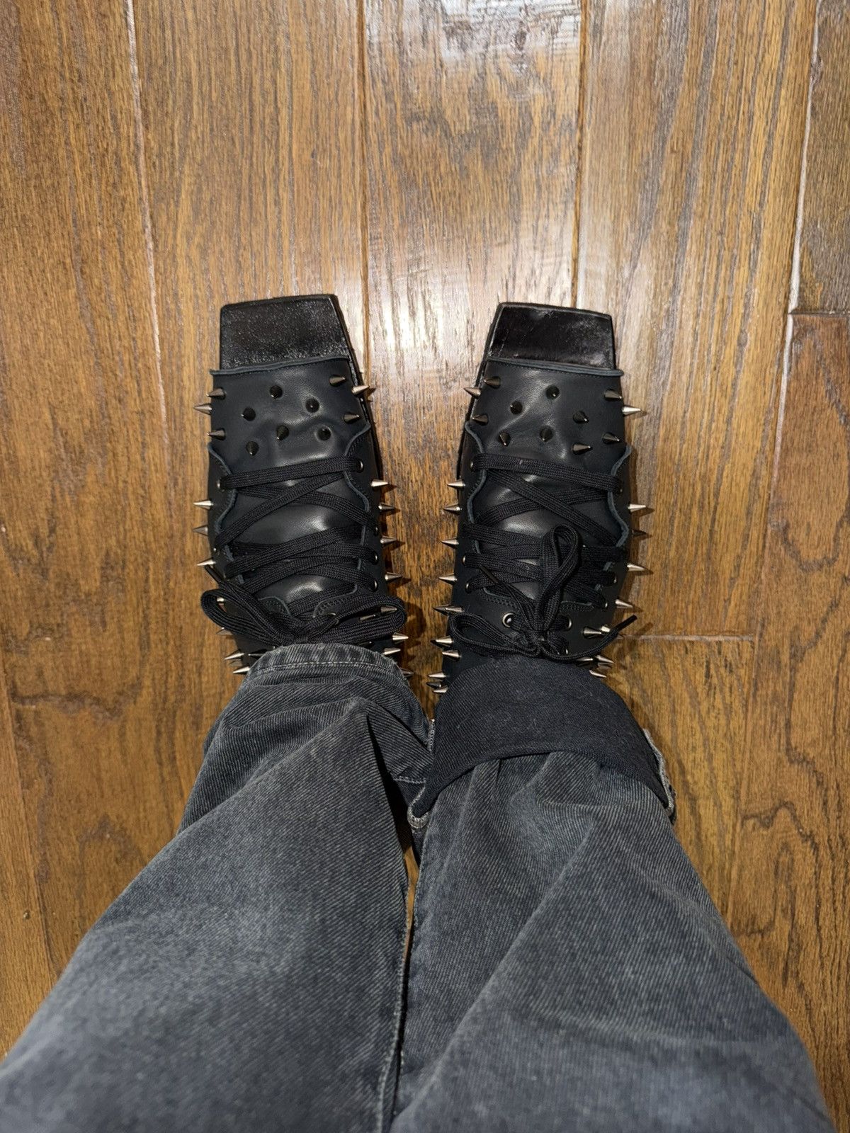 Other spiked hog toes Size US 8 / EU 41 - 6 Thumbnail