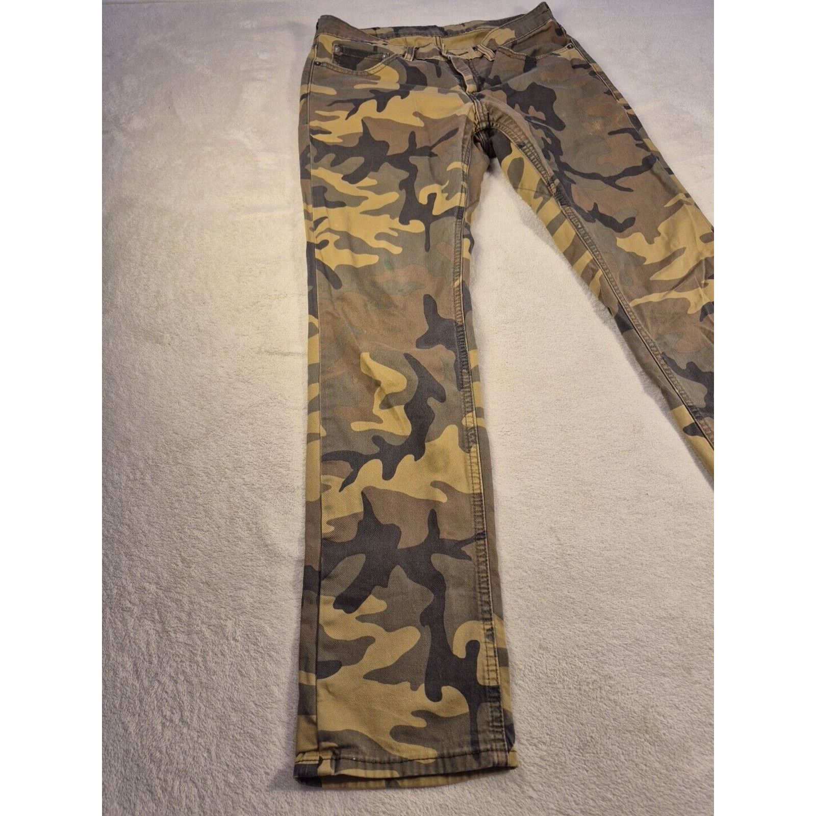 Levi's Levi’s 511 Women Camo Jeans Retro Woodland 31x32 Size 31" - 2 Thumbnail
