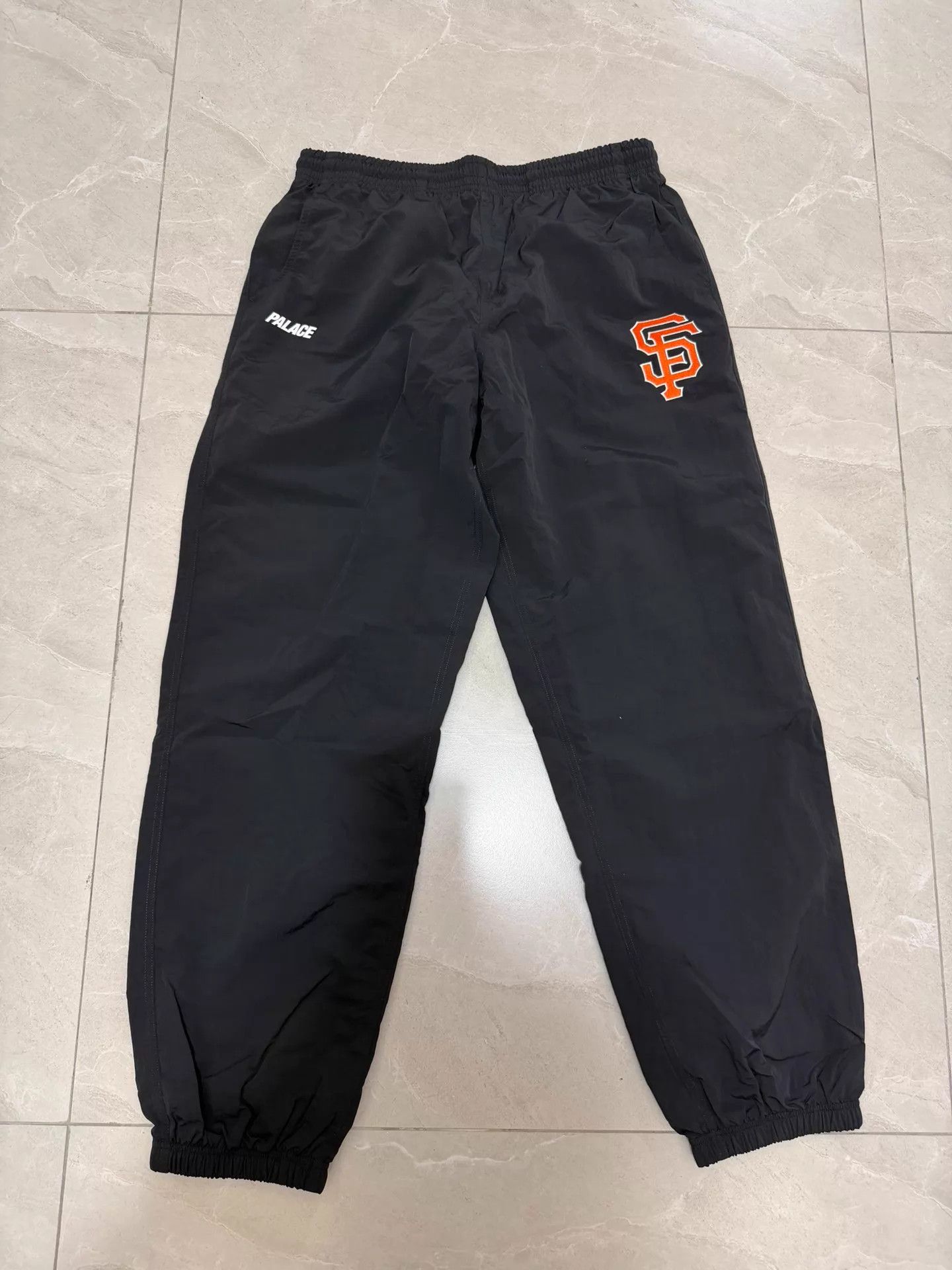 Palace PALACE × SF Giants SS26 logo waist cuffed track pant Black M Size US 32 / EU 48 - 1 Thumbnail