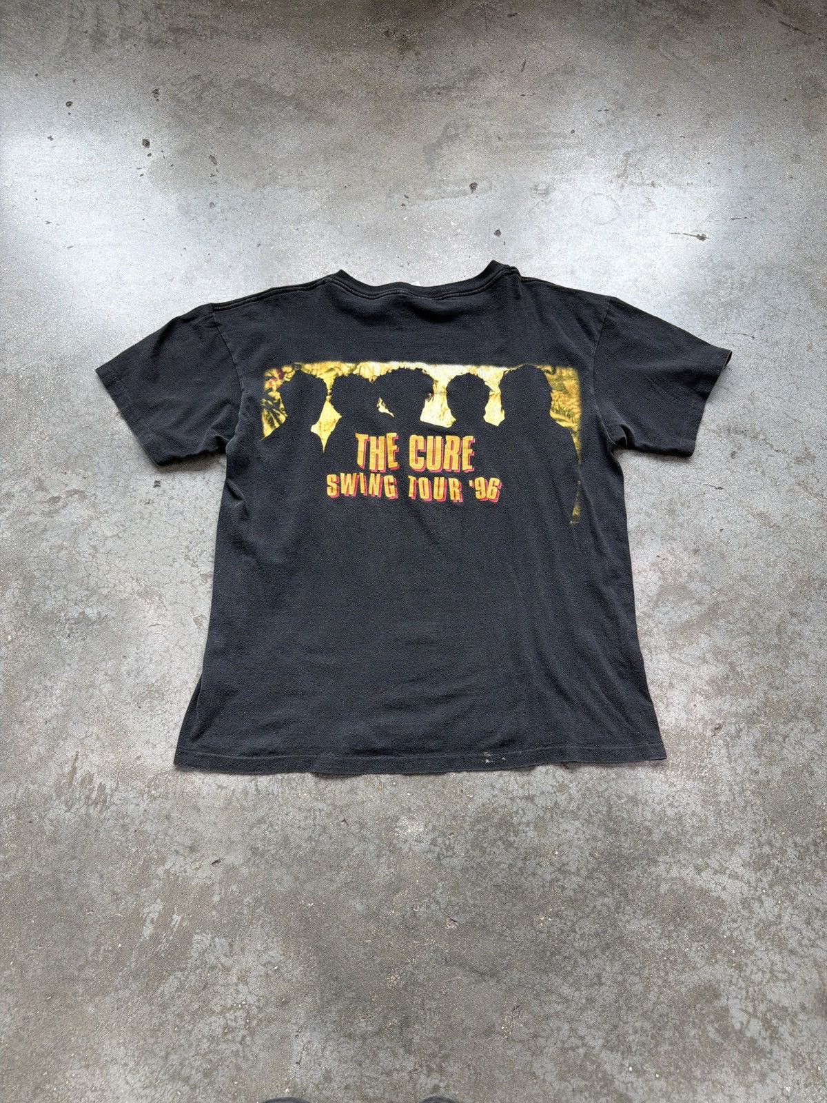 The Cure Vintage The Cure 1996 tee Size US L / EU 52-54 / 3 - 2 Thumbnail