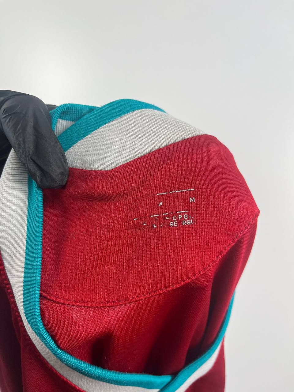 Nike Liverpool 2020 2021 Home Shirt Nike Standard Boys Size M Size US M / EU 48-50 / 2 - 5 Thumbnail