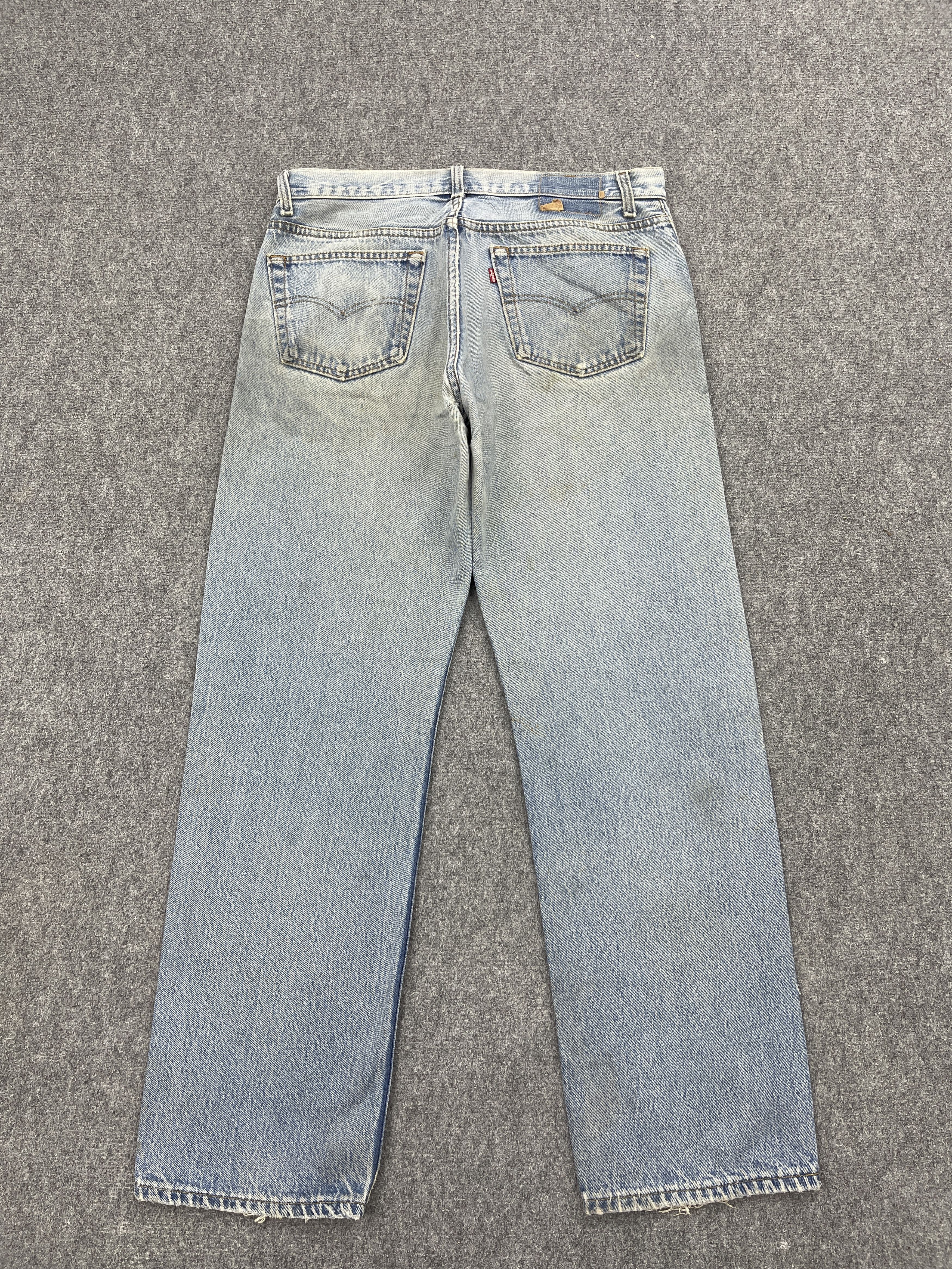 Levi's × Vintage Vintage 90s Levis 501 Light Blue Washed Jeans Size US 33 - 3 Thumbnail