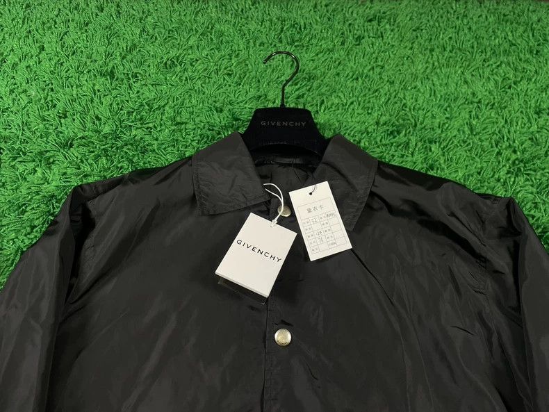 Givenchy Givenchy Letter Back Jacket, Size 52 Size US L / EU 52-54 / 3 - 3 Thumbnail