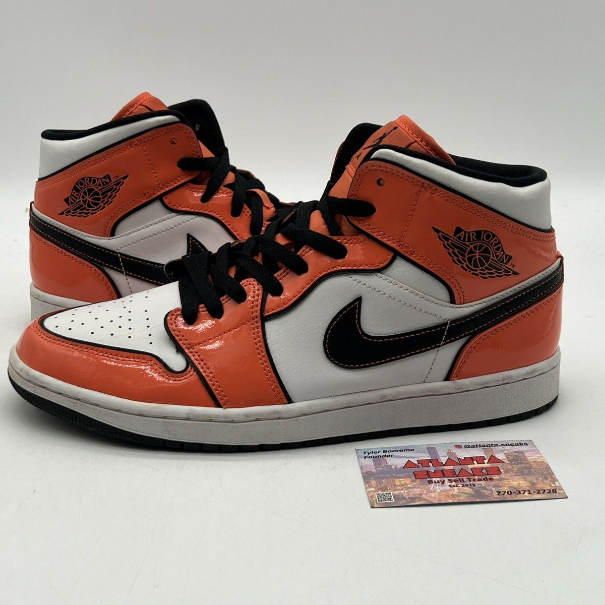 Air Jordan 1 mid turf Orange