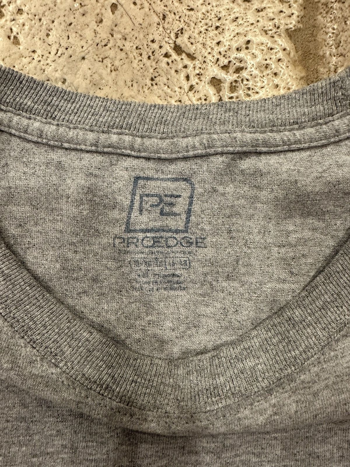 NCAA × Vintage Vintage NCAA Michigan Wolverines Grey T-Shirt Size US XL / EU 56 / 4 - 8 Thumbnail