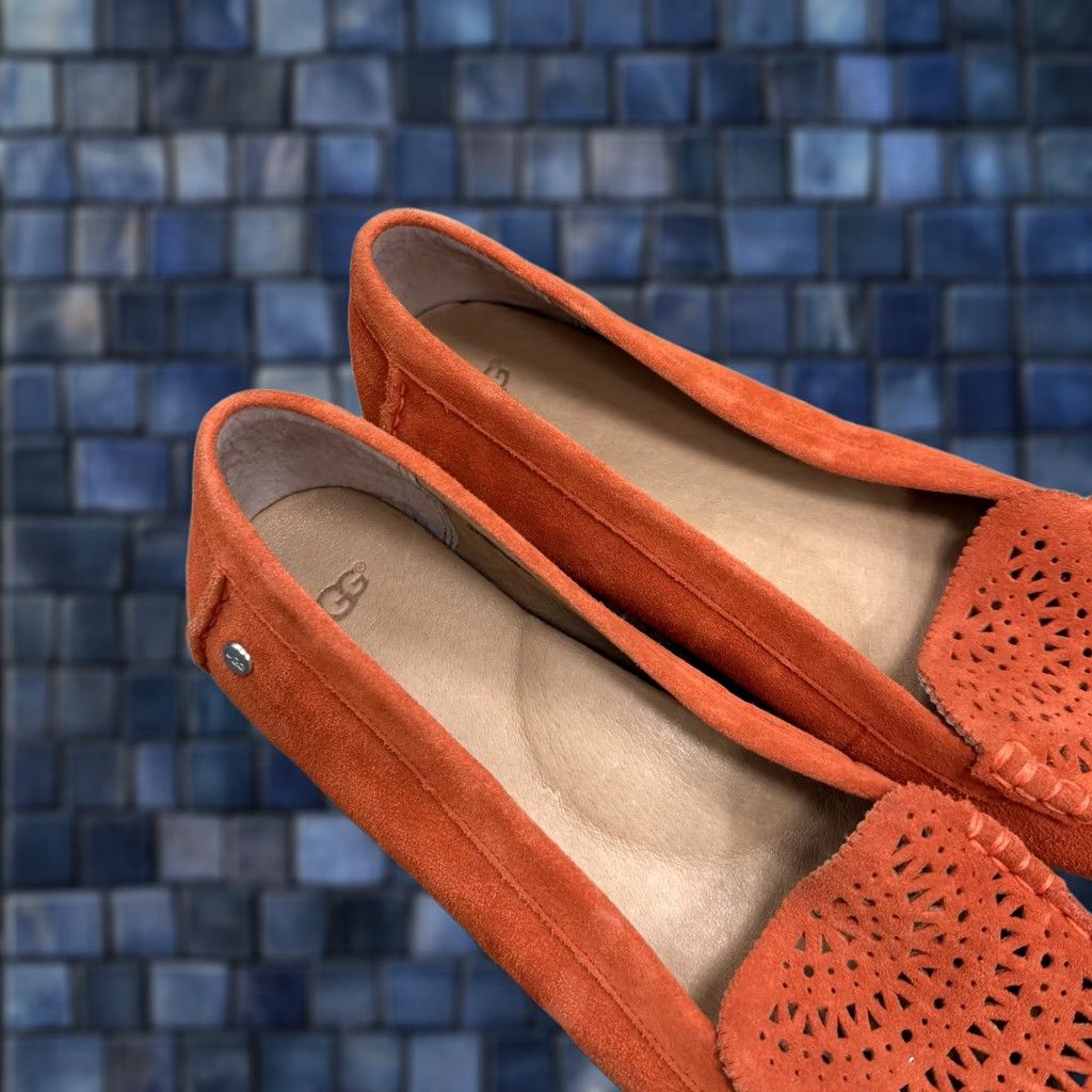 Ugg UGG Slip On Loafer Shoes Women’s Size 11 Orange Suede Flat Slip On Women Shoes Loafer SN1098271 Size US 10 / IT 40 - 1 Thumbnail