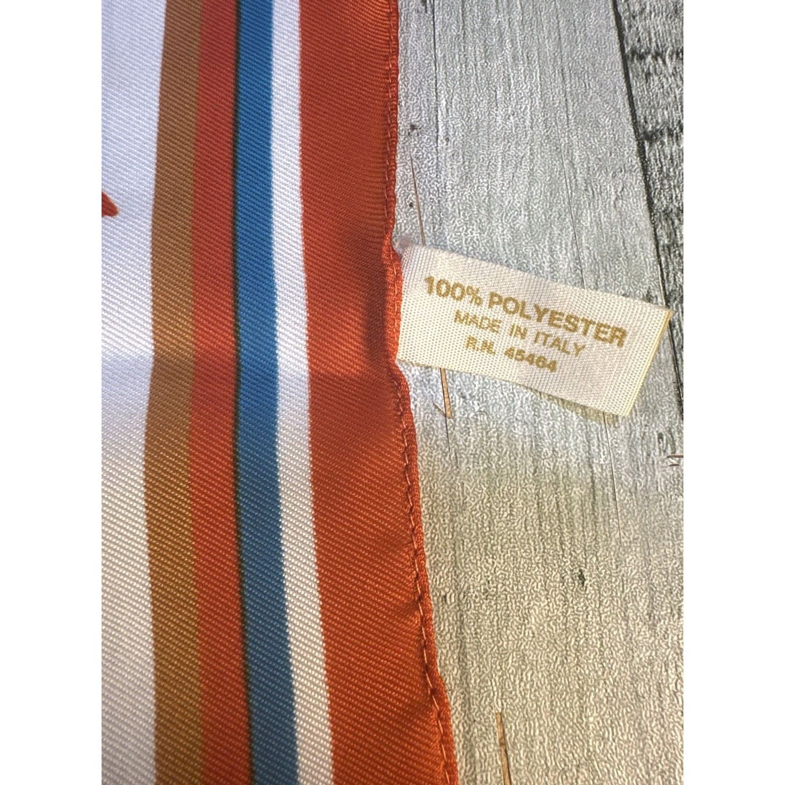 Vintage VINTAGE Italian Scarf Kangaroo Print Retro Mod 26” Polyester Scarf Women's Accessories OR Mens Accessories Size ONE SIZE - 2 Thumbnail