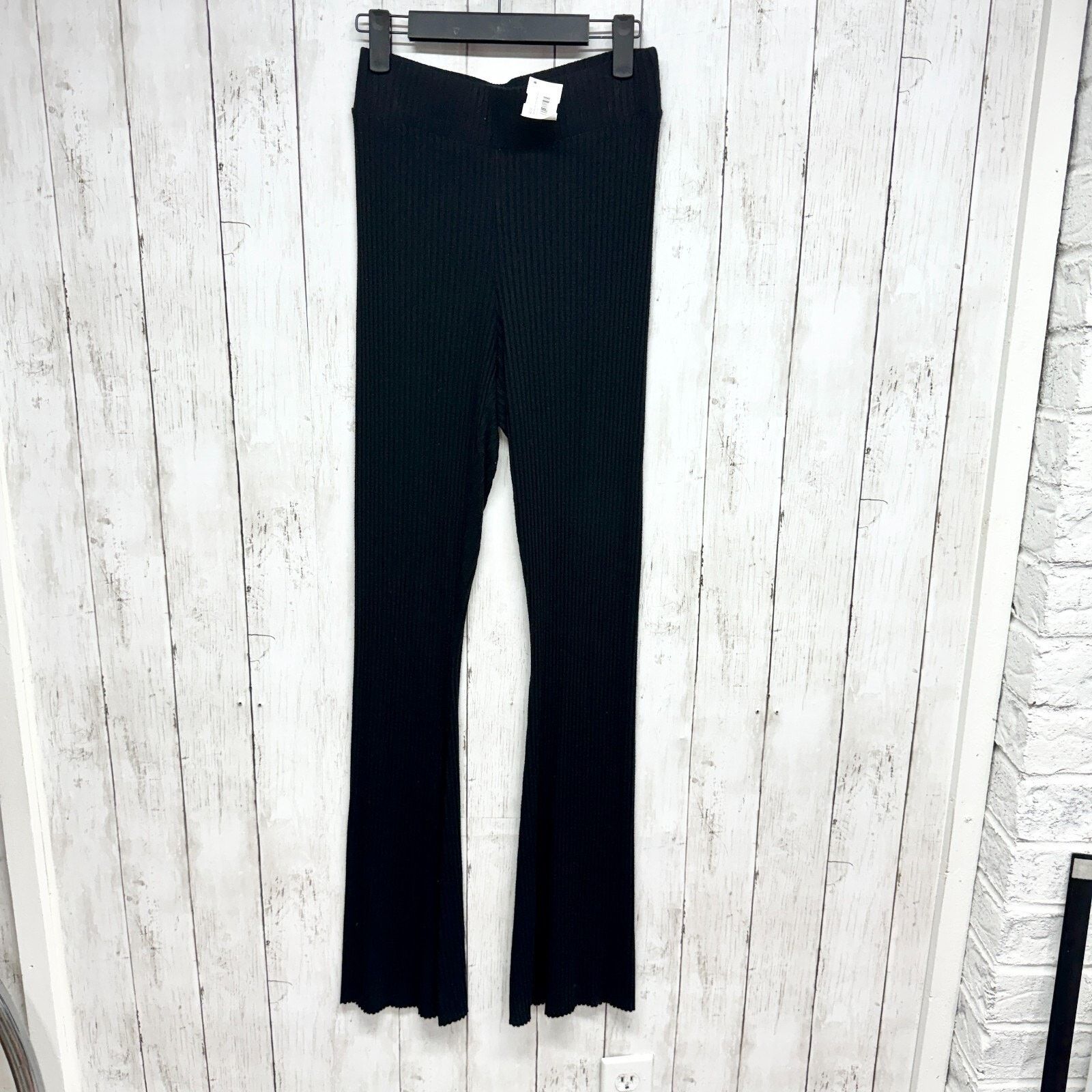 Other Cale Pants Size Small Black Flare Leggings Rib Knit Stretchy Size 27" / US 4 / IT 40 - 1 Thumbnail