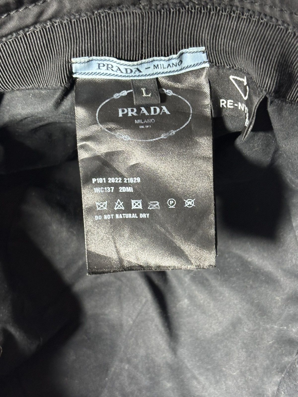 Prada Prada Re-Nylon Bucket Hat Size ONE SIZE - 3 Thumbnail