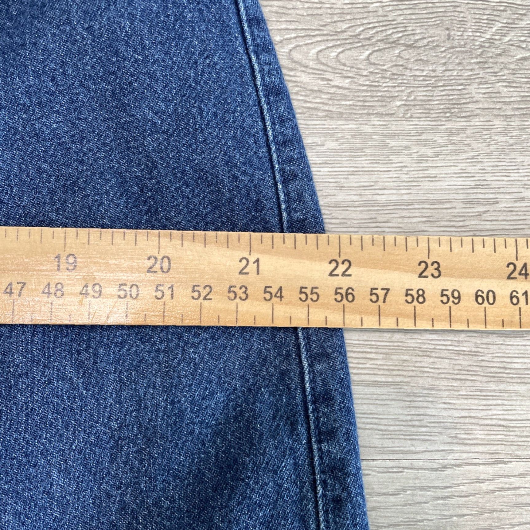 Vintage VINTAGE Premier International Blue Denim Skirt Plus Size XL A-Line Long Elastic Waist Womens Size 40" / US 18 - 6 Thumbnail